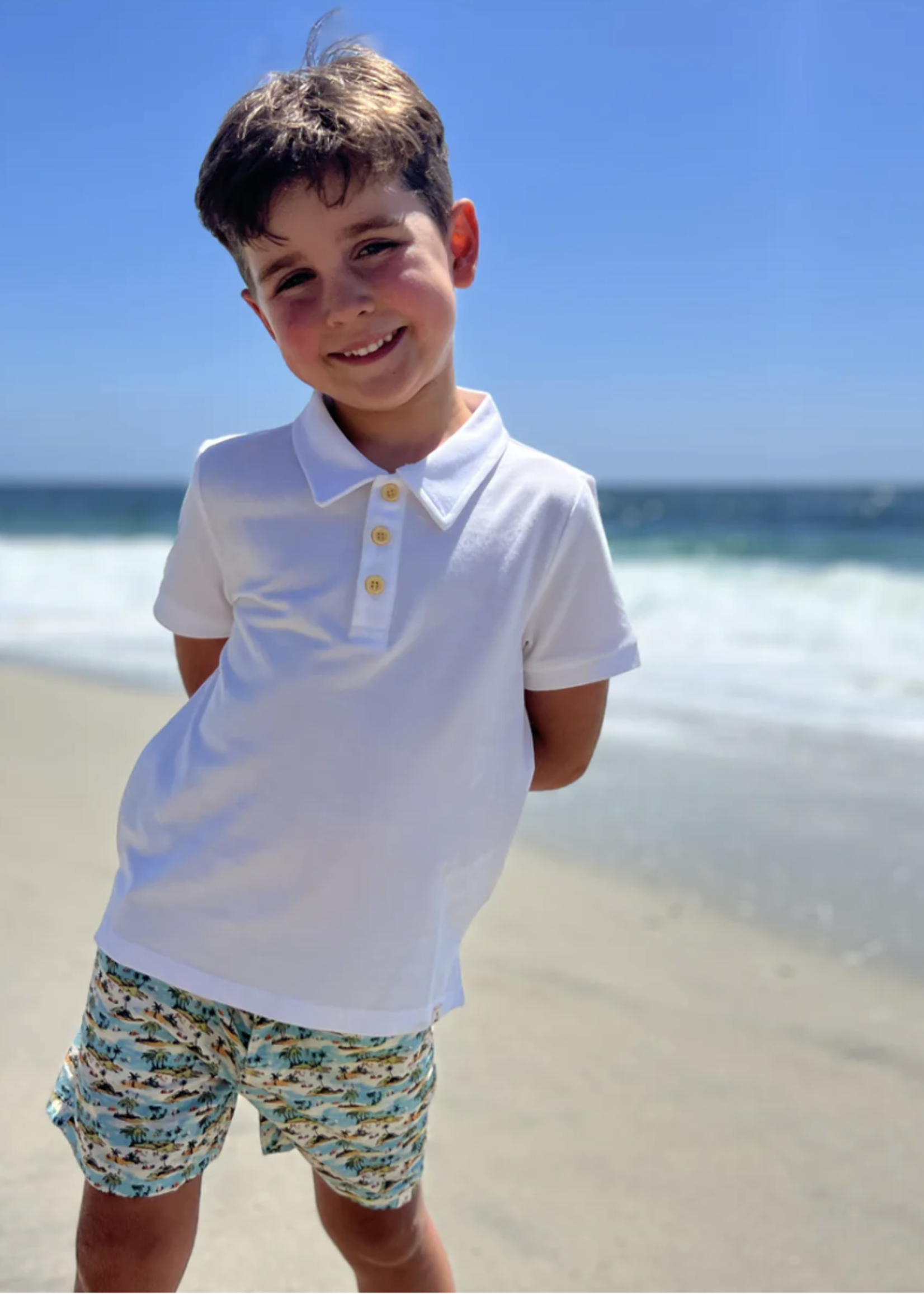 Elitaire Petite Mahalo Shorts in Tropical Beach Print