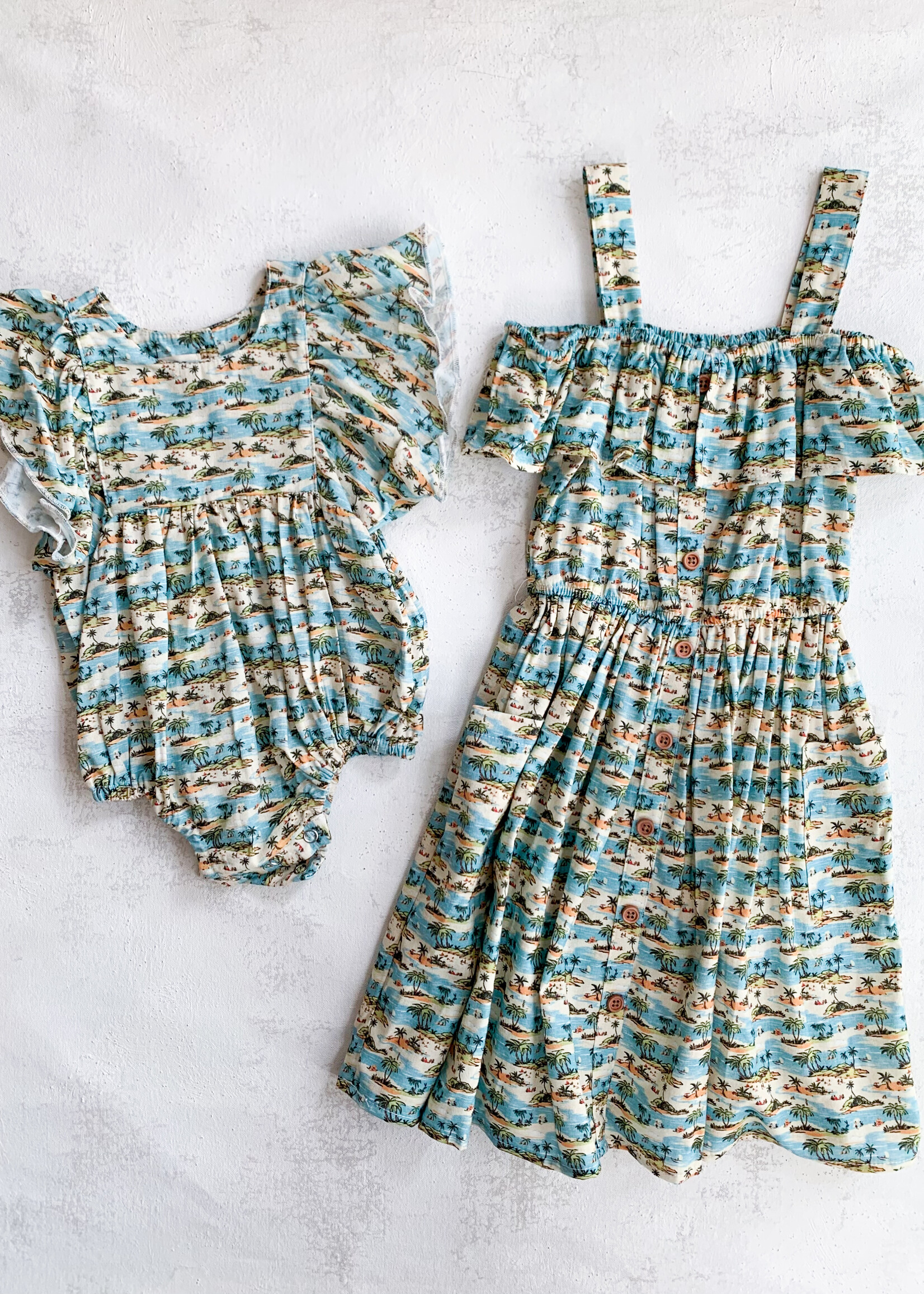 Elitaire Petite Ivy Bubble + Dress in Tropical Beach Print