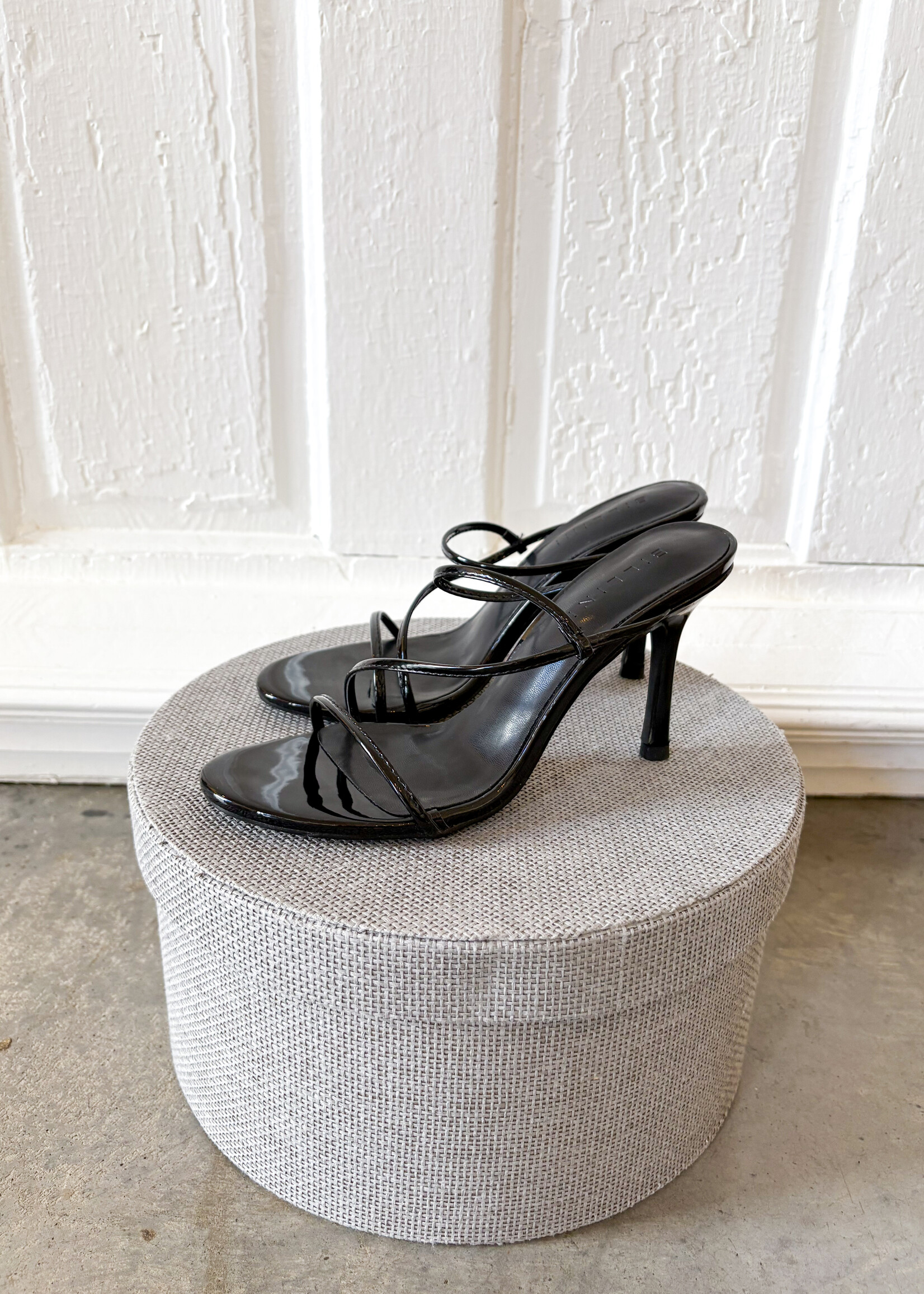 Elitaire Boutique Ulrica Black Heel