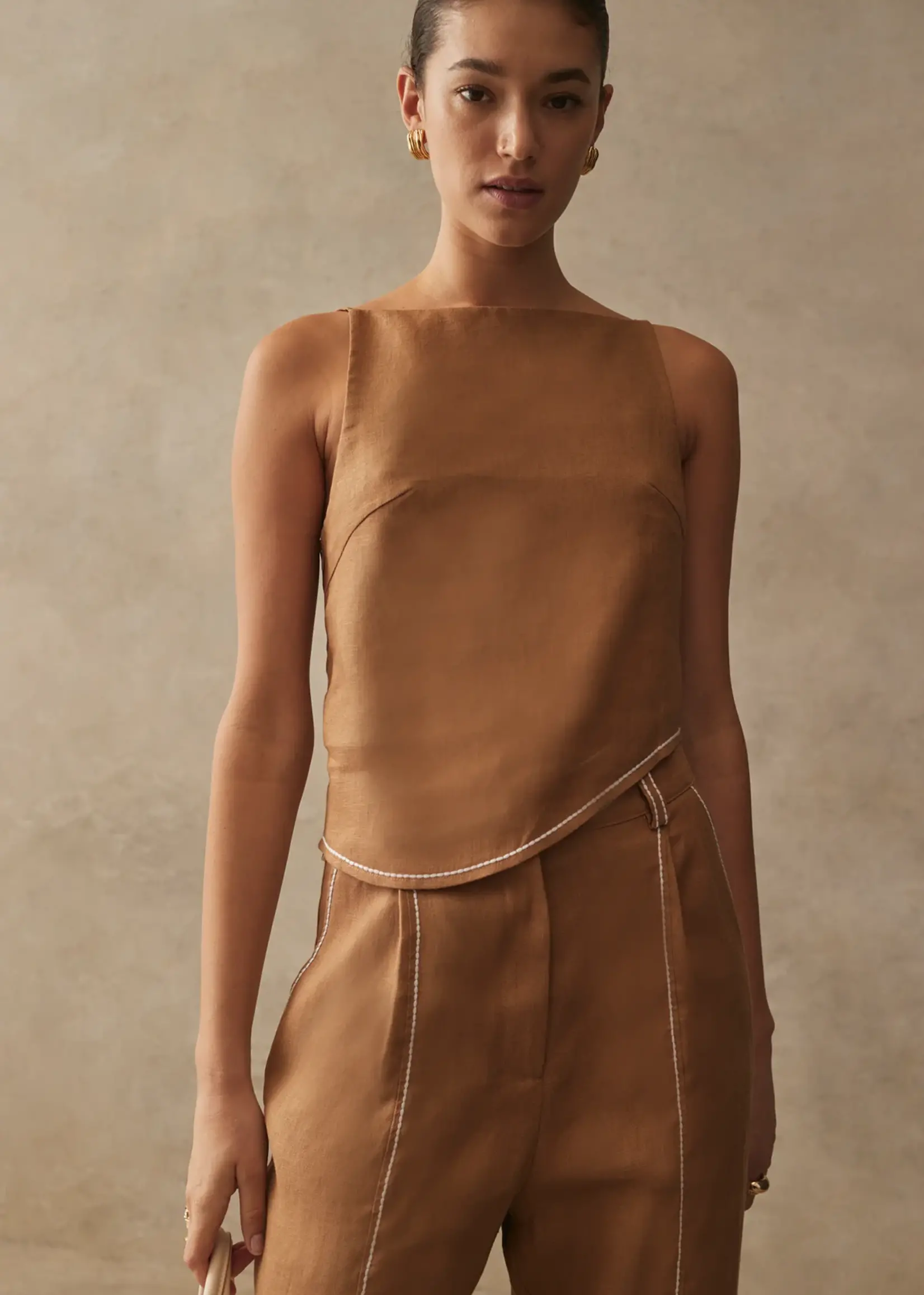 Elitaire Boutique Avalon Top in Honey