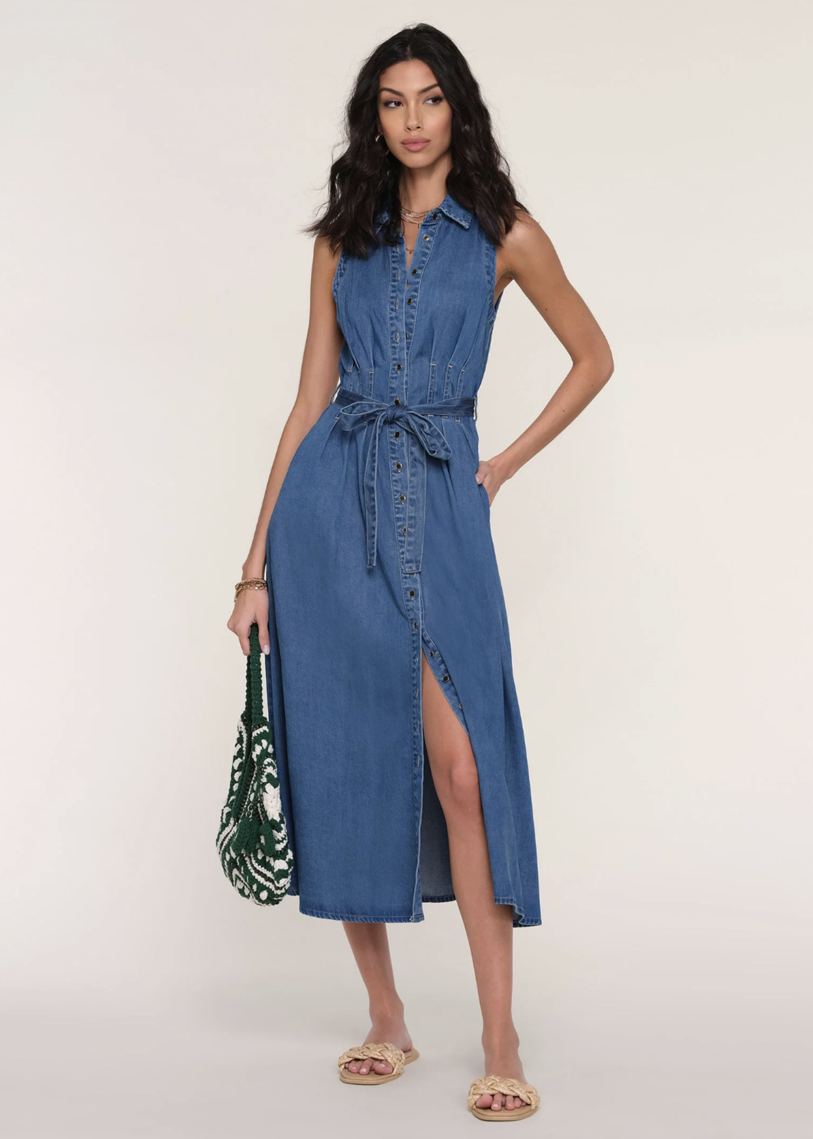 Elitaire Boutique Karlie Midi Dress