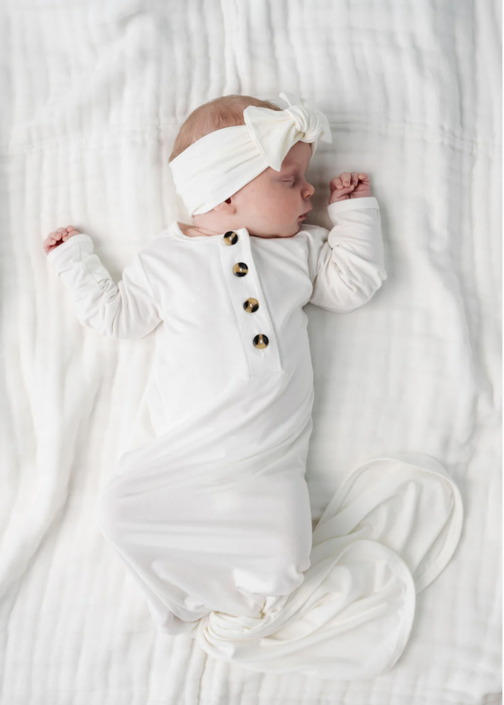 Elitaire Petite Finley White Knotted Gown 3-6 Months
