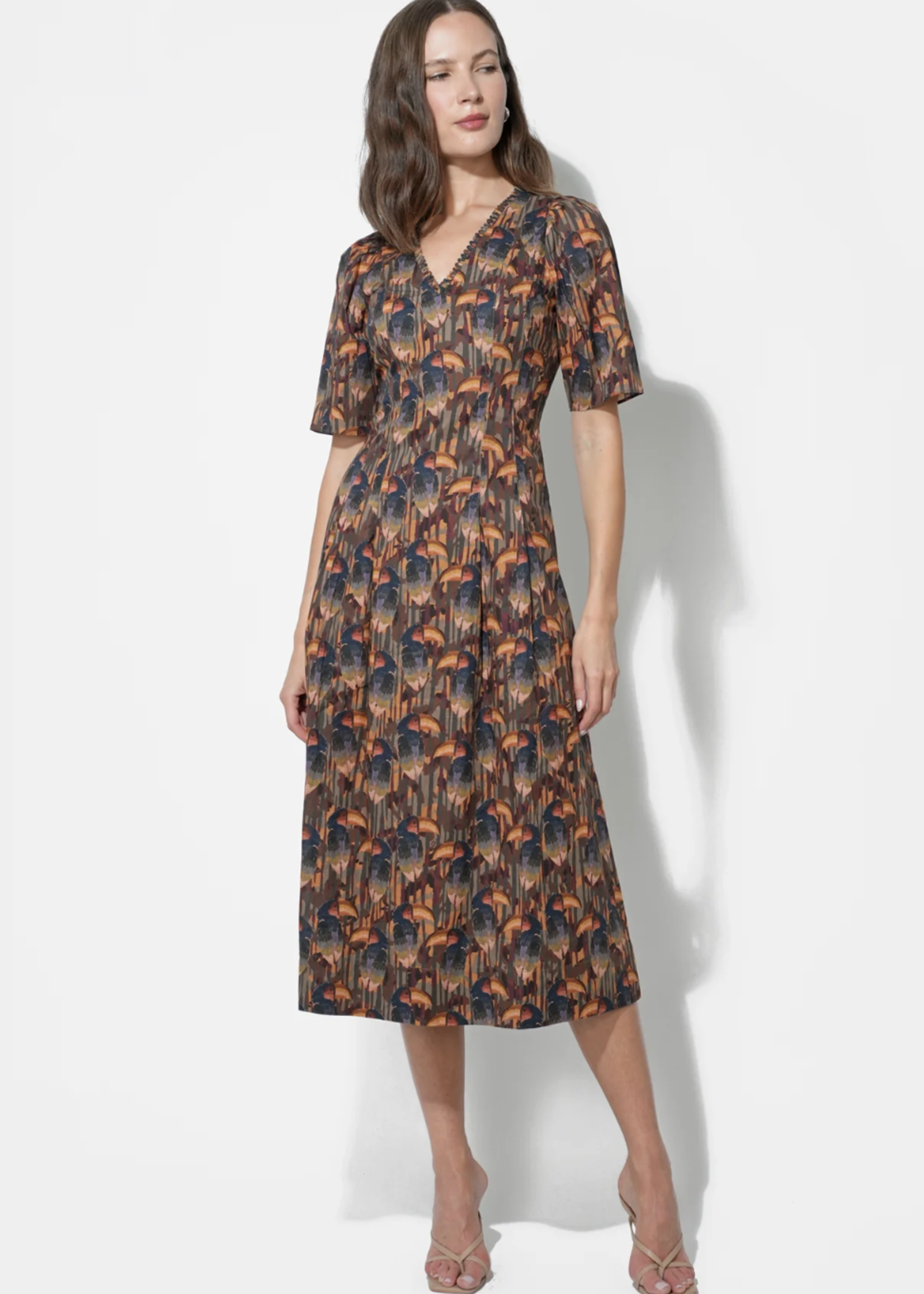 Elitaire Boutique Gracie Puff Sleeve Midi Dress