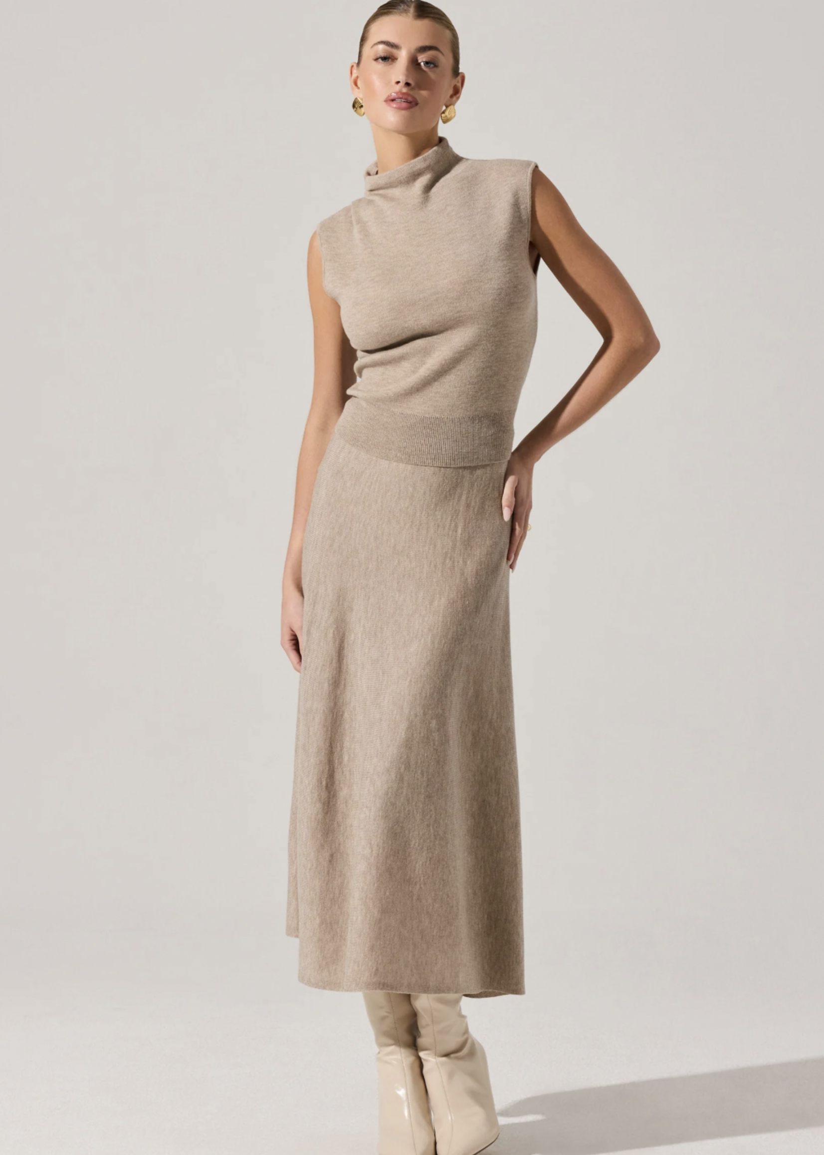 Elitaire Boutique Deora Sweater Skirt