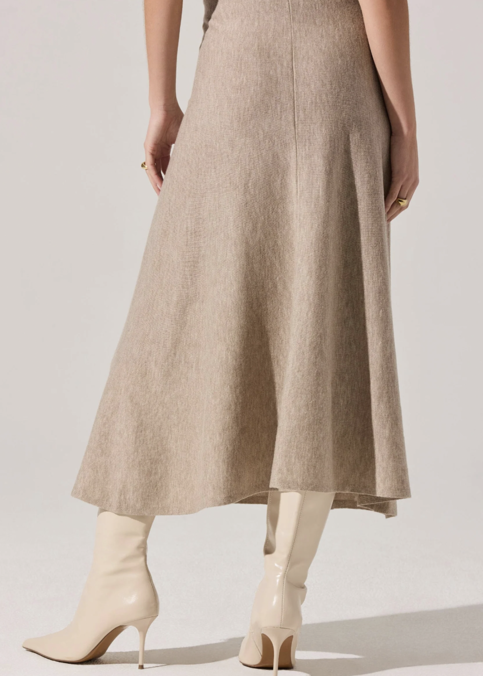 Elitaire Boutique Deora Sweater Skirt