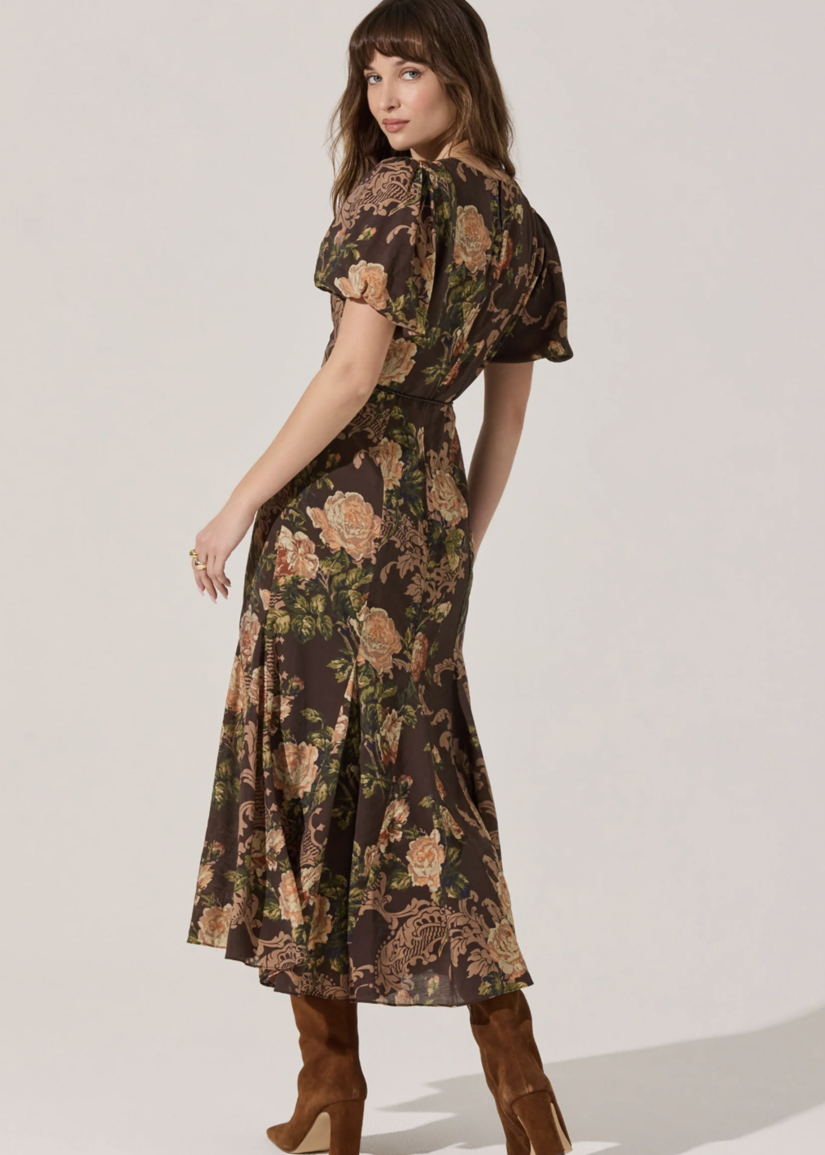 Elitaire Boutique Lavena Dress