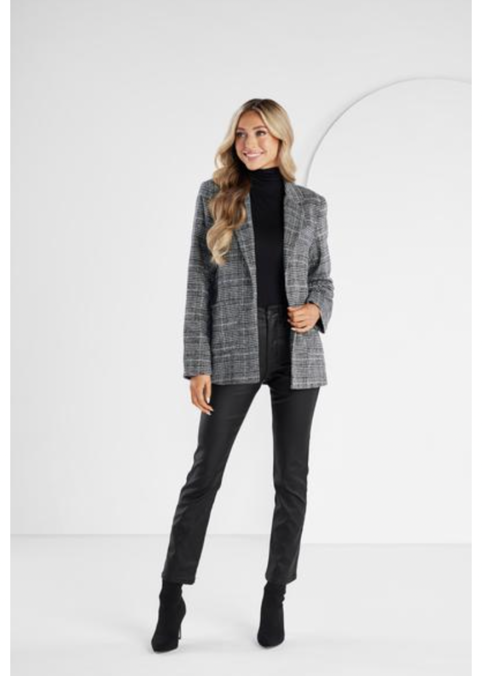 Elitaire Boutique Bynes Blazer