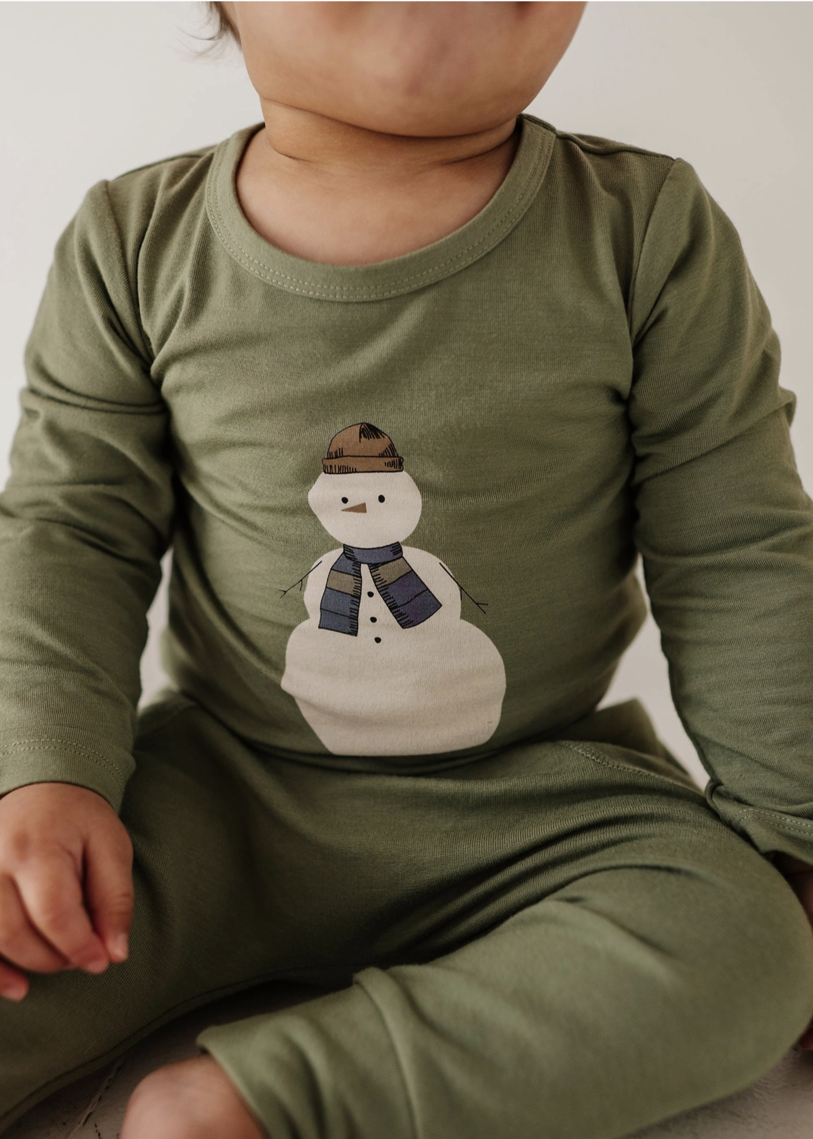 Elitaire Petite Snowman Long Sleeve Bodysuit