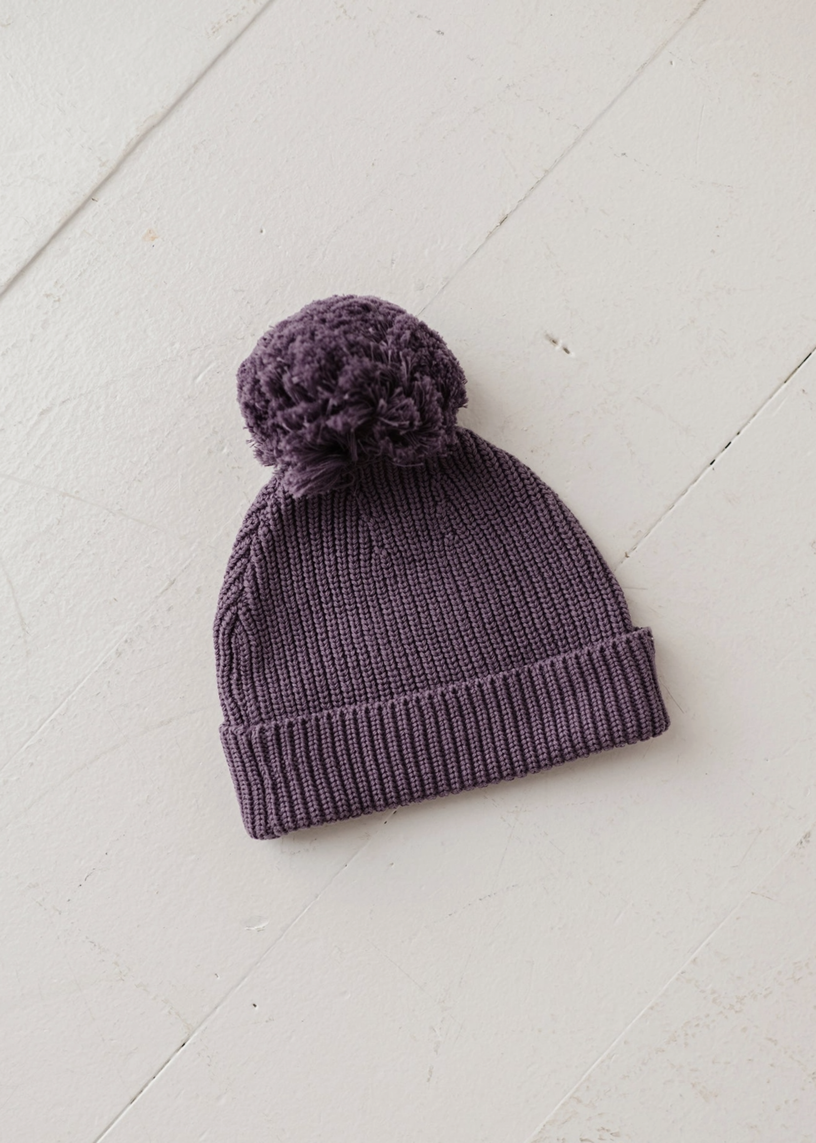 Elitaire Petite Knit Pom Hat in Plum