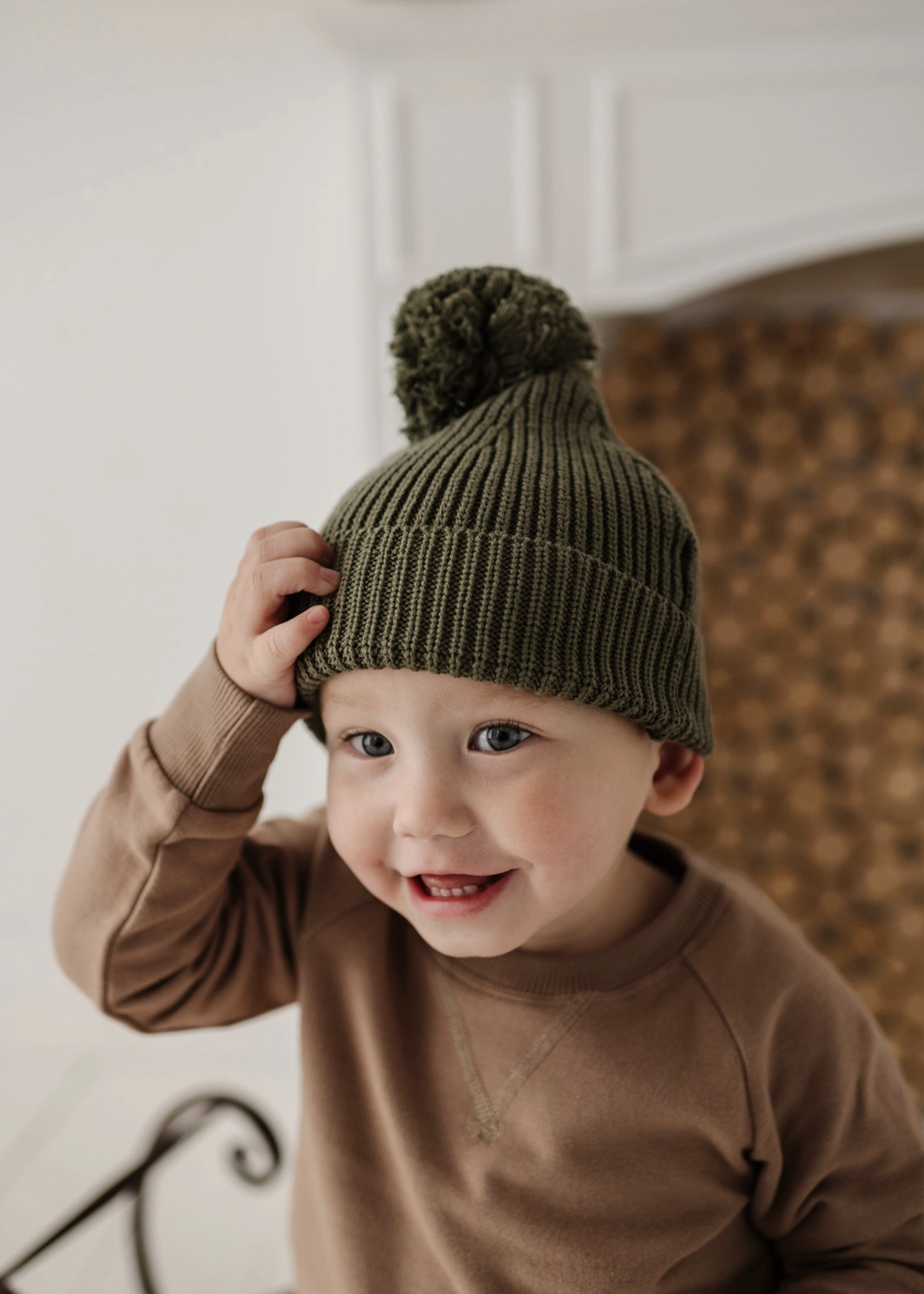 Elitaire Petite Knit Pom Hat in Olive