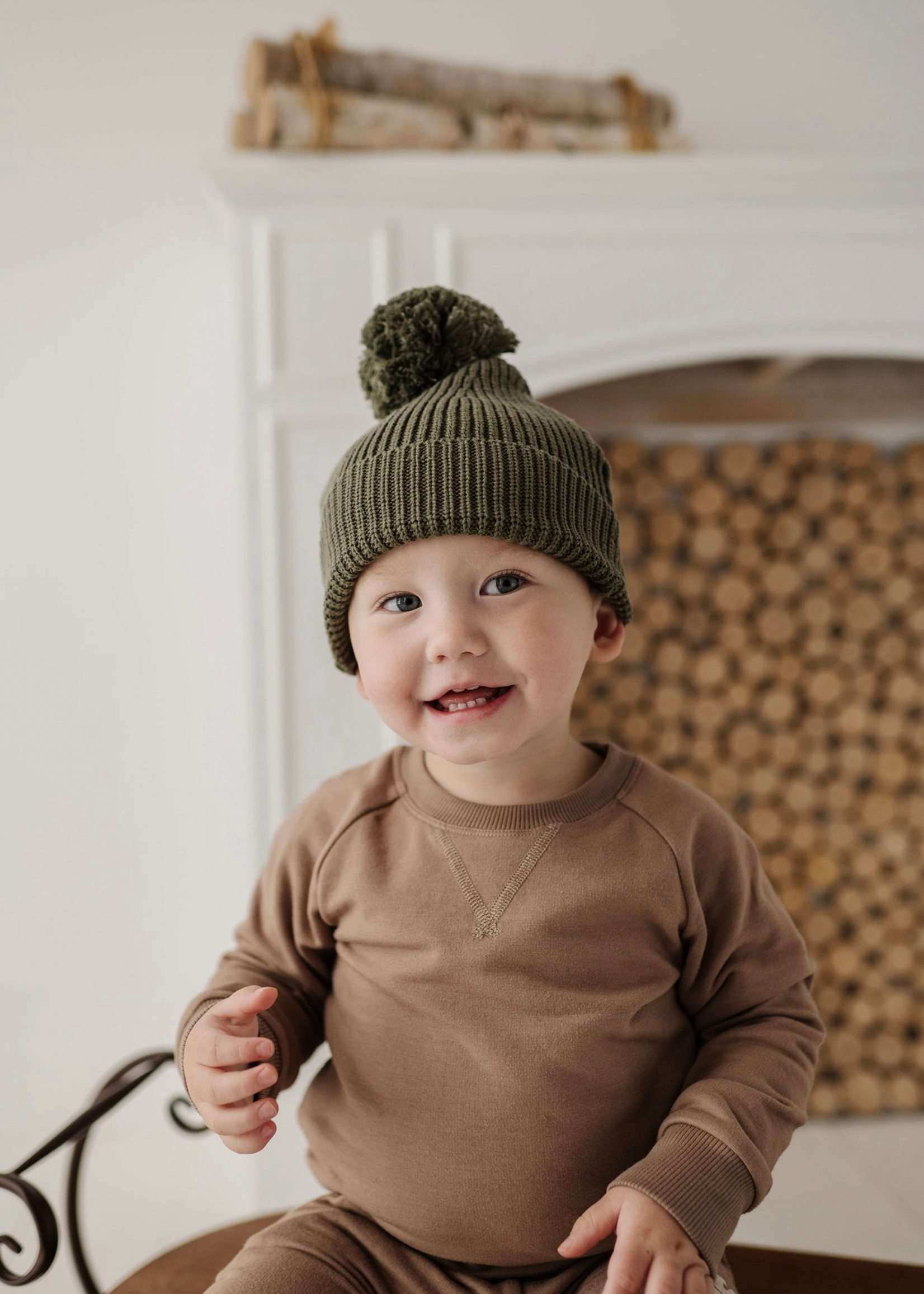 Elitaire Petite Knit Pom Hat in Olive