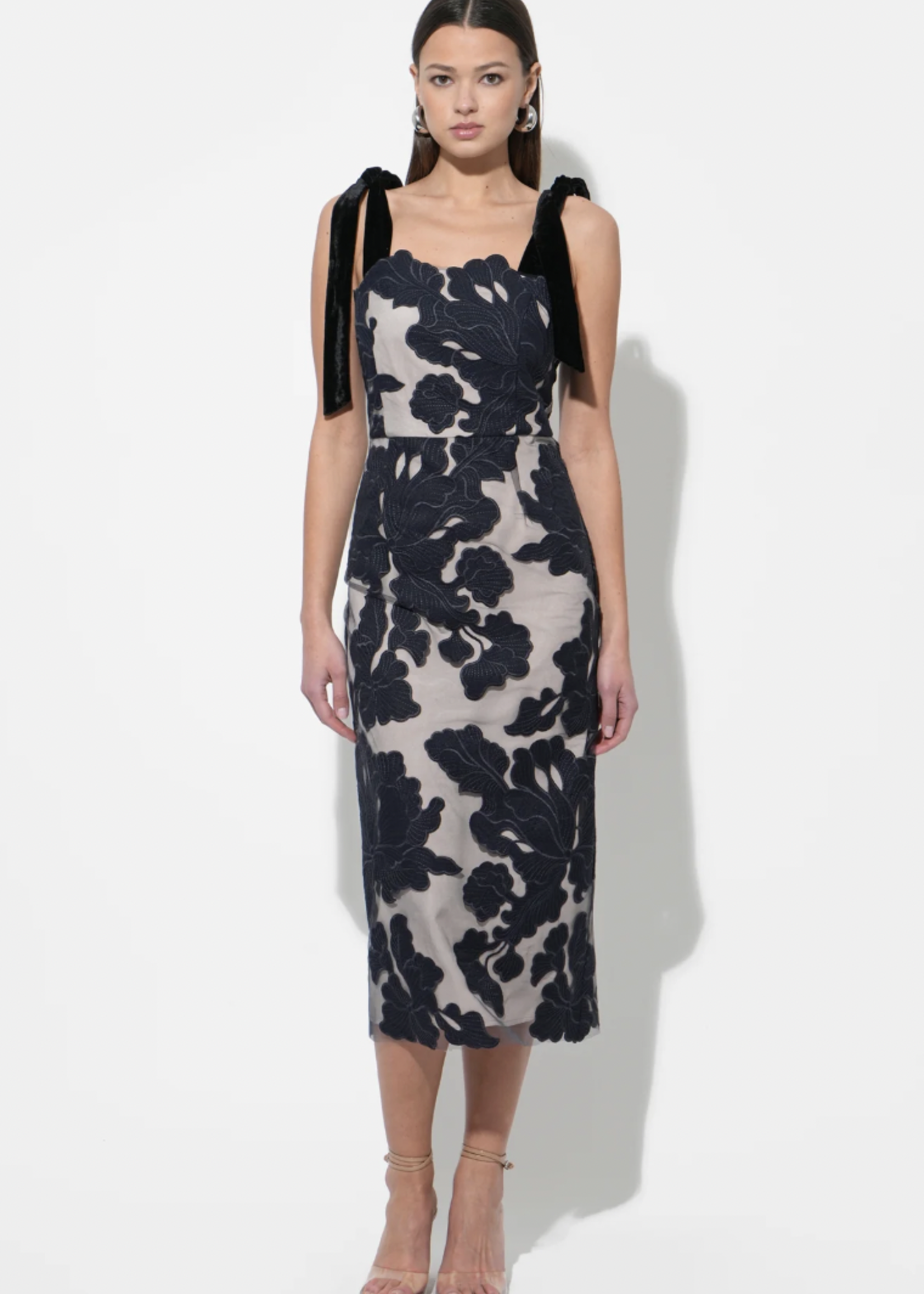 Elitaire Boutique Juniper Midi Dress