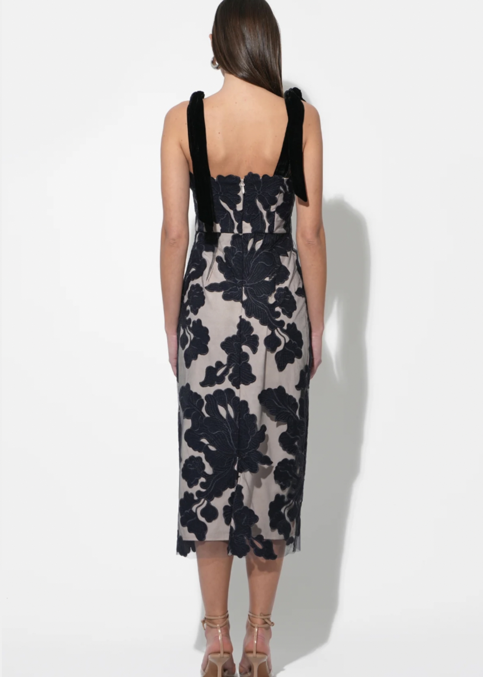 Elitaire Boutique Juniper Midi Dress