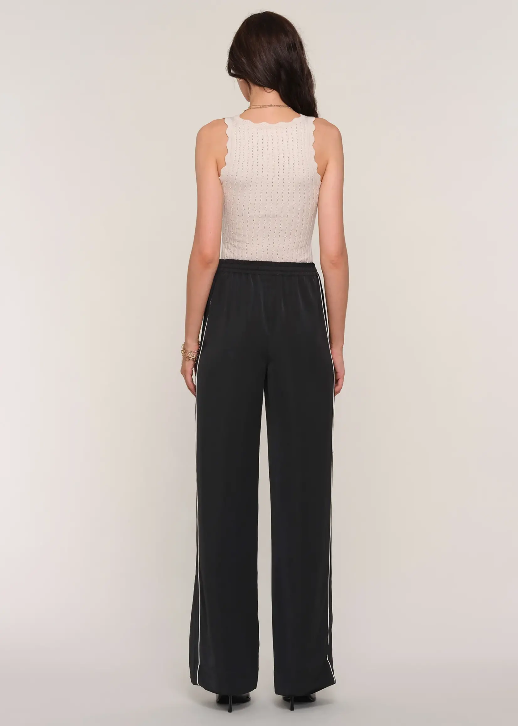 Elitaire Boutique Devine Pants