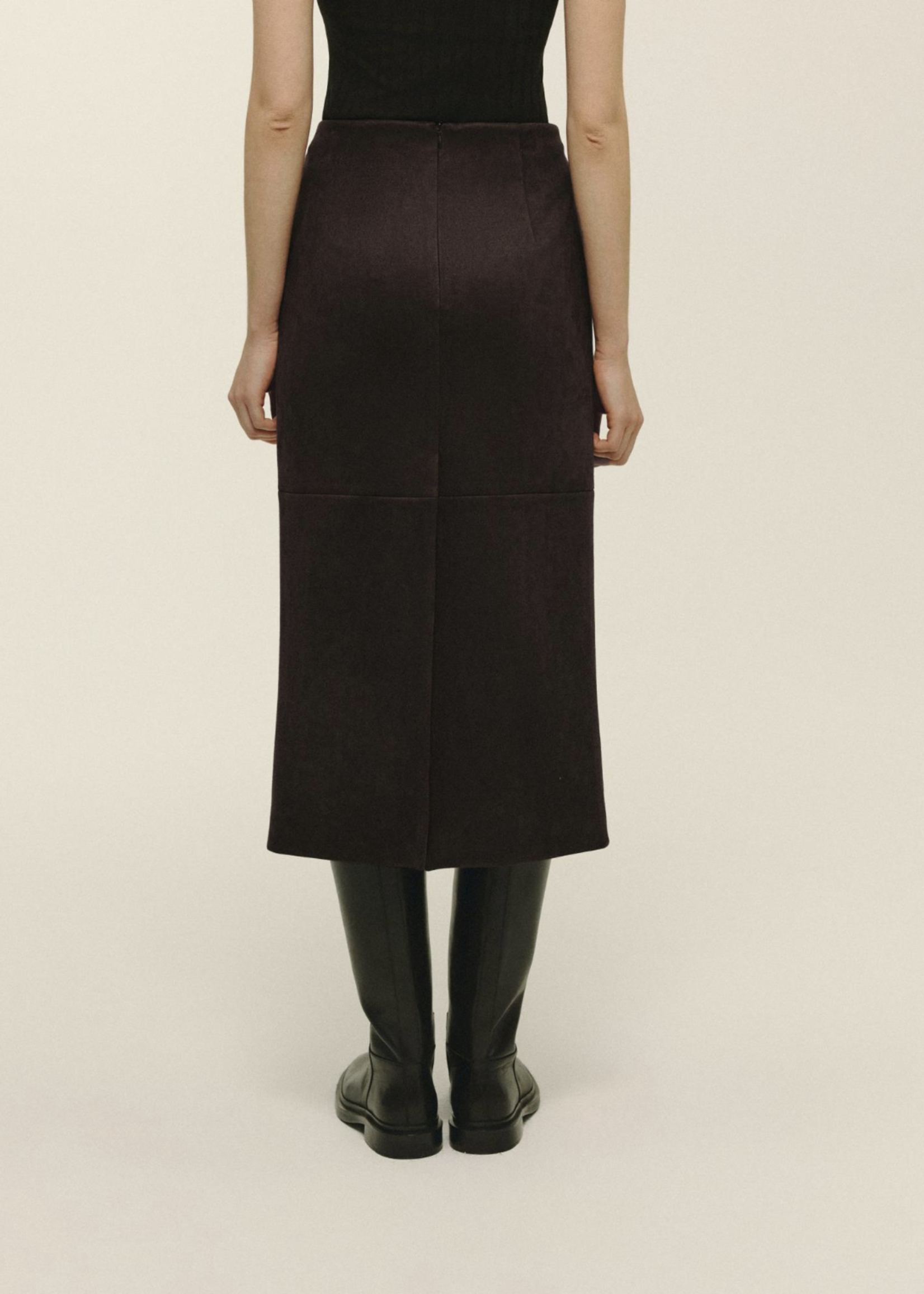 Elitaire Boutique Aven Suede Midi Skirt