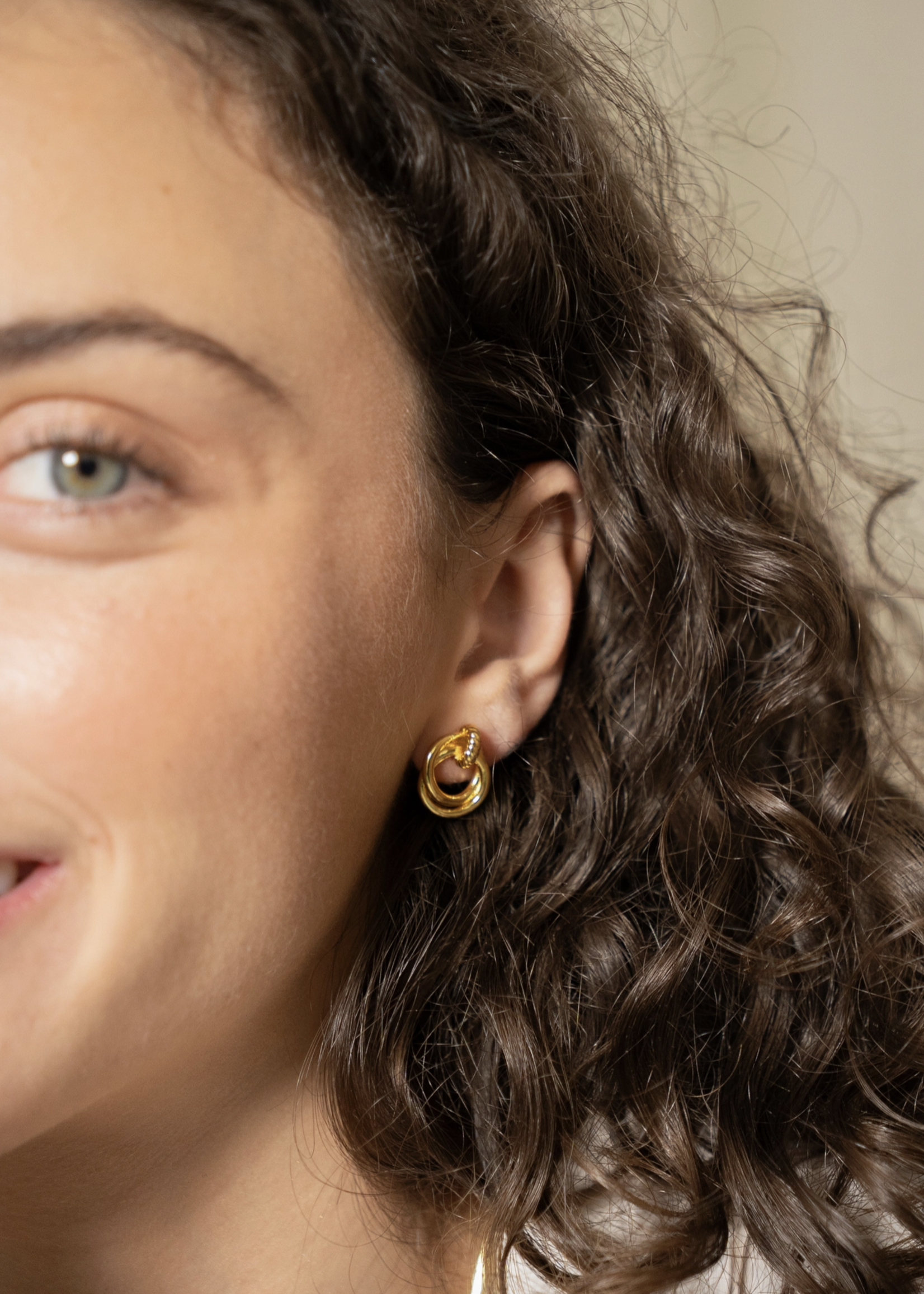 Elitaire Boutique Looped Duo Studs - Gold