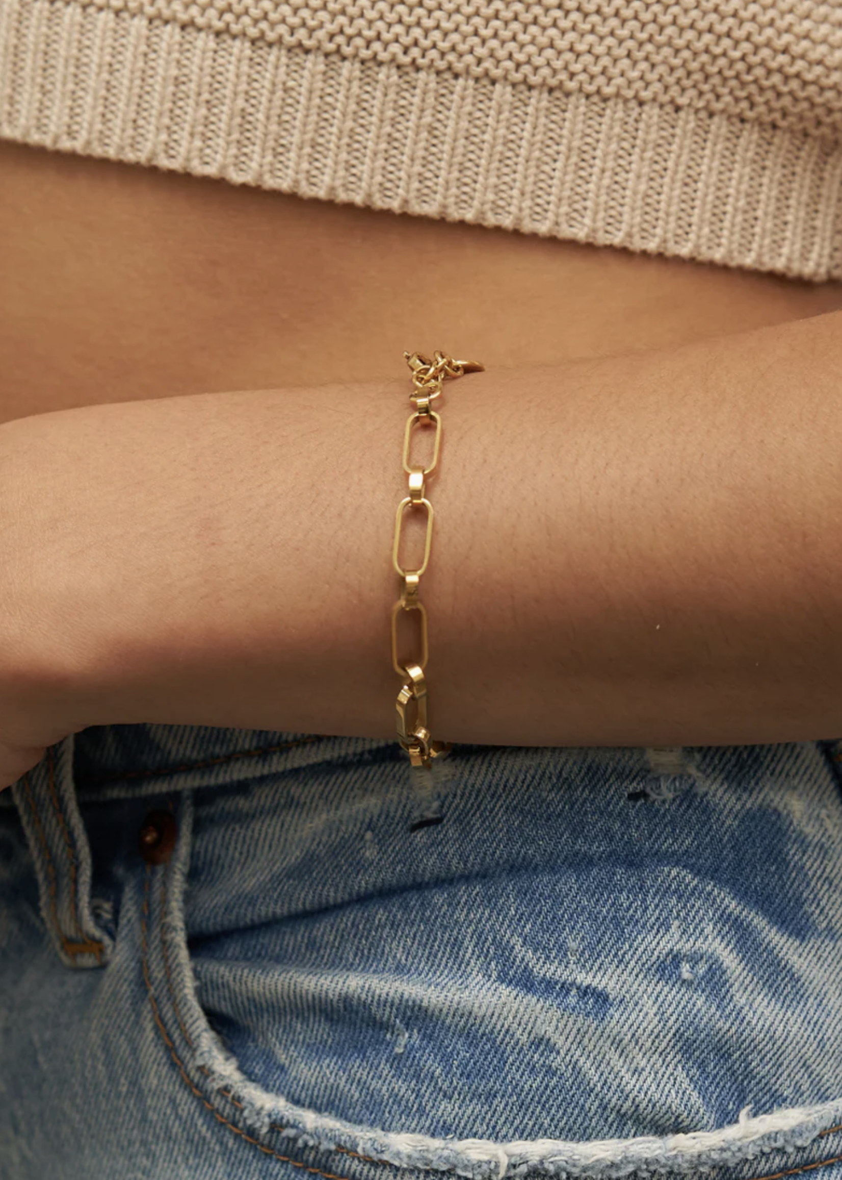 Elitaire Boutique Oval Links Bracelet - Gold