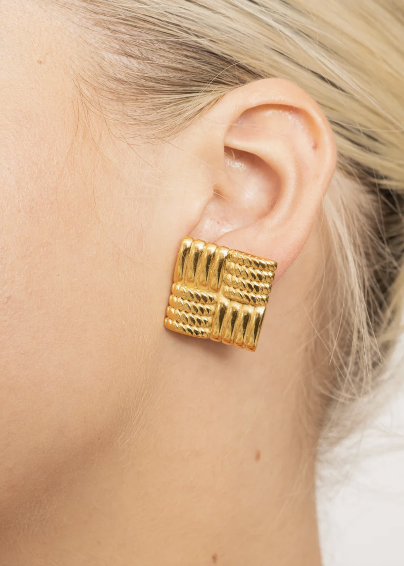 Elitaire Boutique Textured Square Statement Earrings - Gold