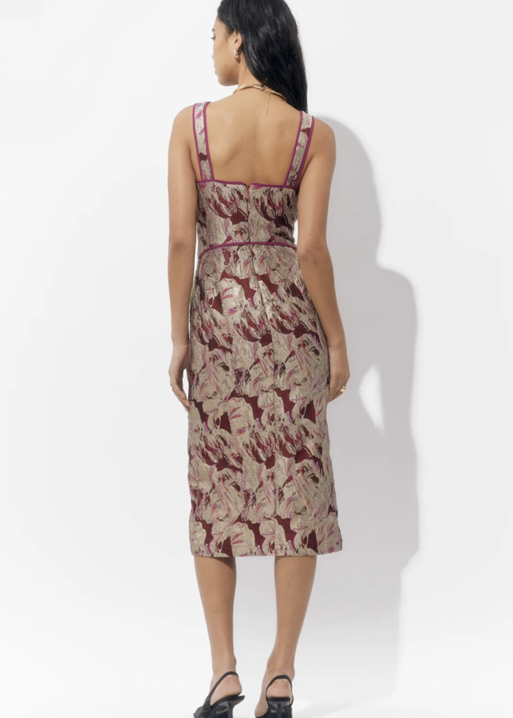 Elitaire Boutique Ella Jacquard Midi Dress