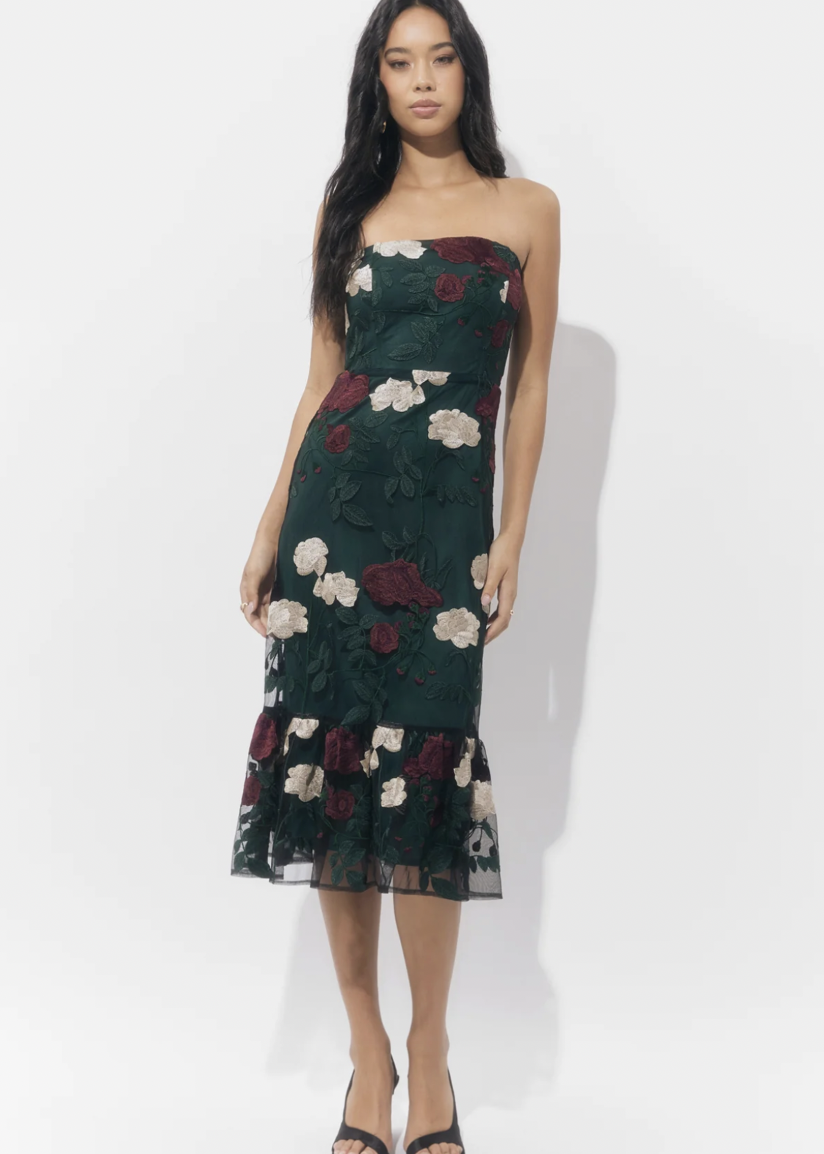 Elitaire Boutique Calita Embroidered Midi Dress