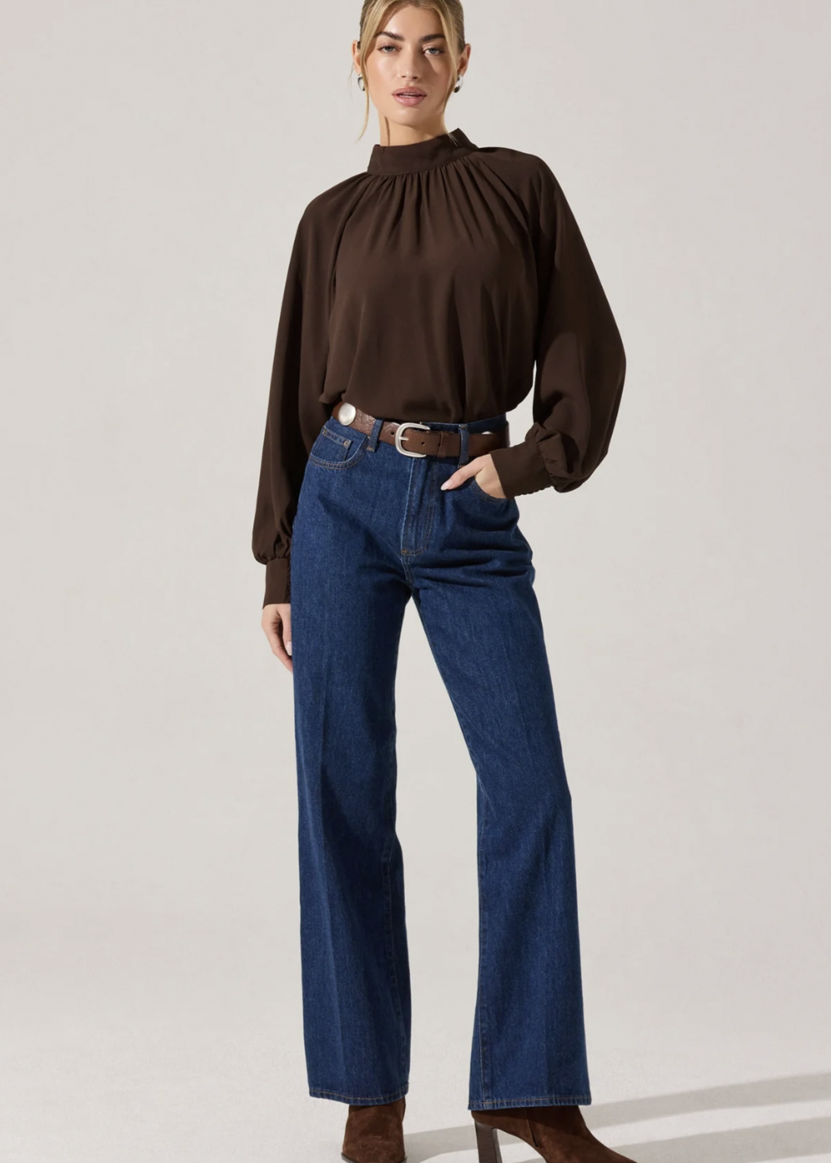 Elitaire Boutique Sabella Top