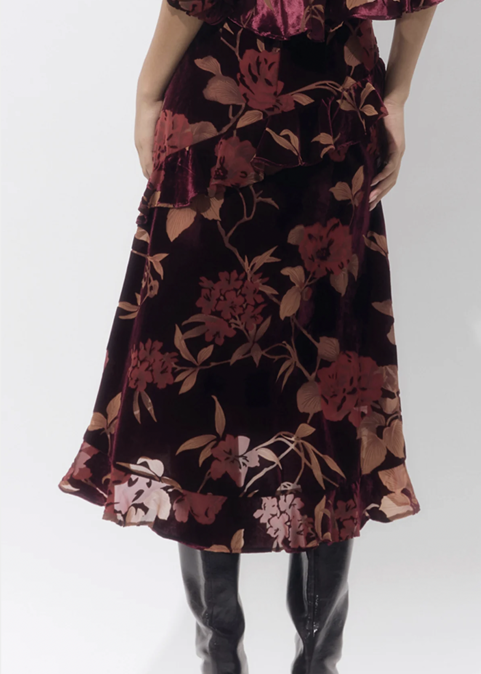 Elitaire Boutique Ryanne Flutter Velvet Skirt