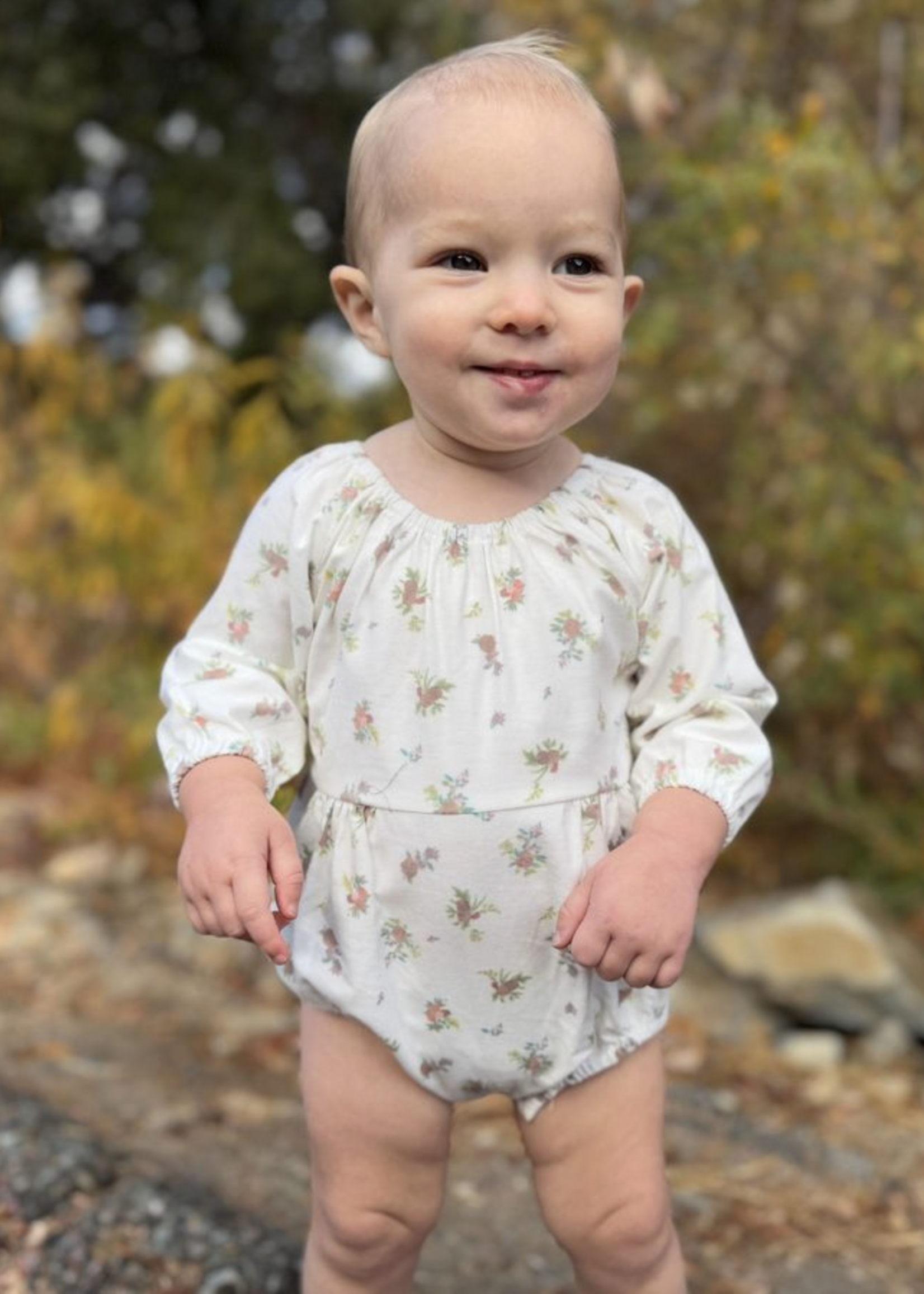 Elitaire Petite Daisy Bubble in Ivory Posie