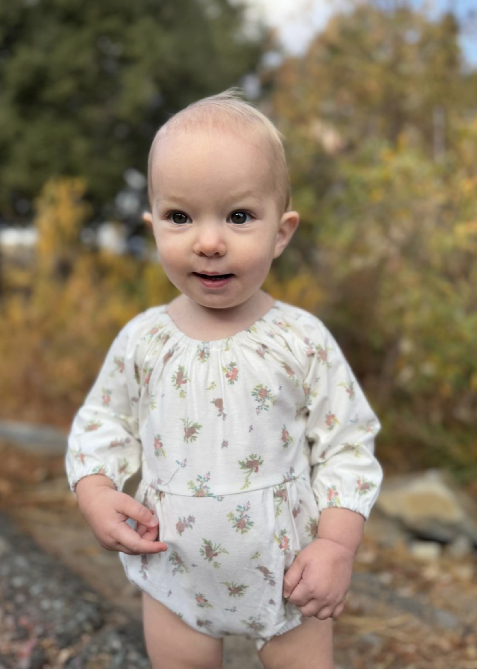 Elitaire Petite Daisy Bubble in Ivory Posie