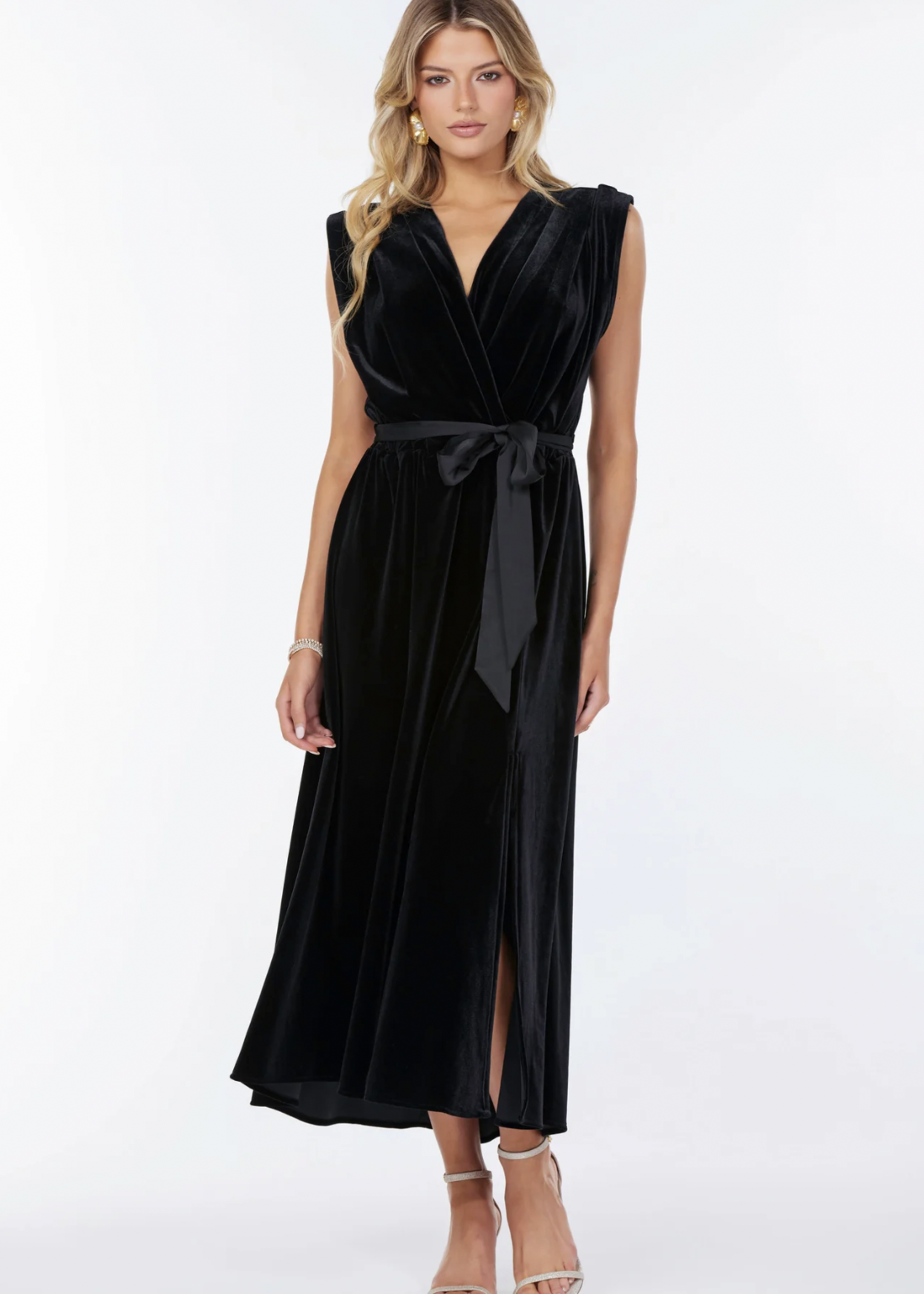 Elitaire Boutique Aeries Wrap Dress in Black Velvet