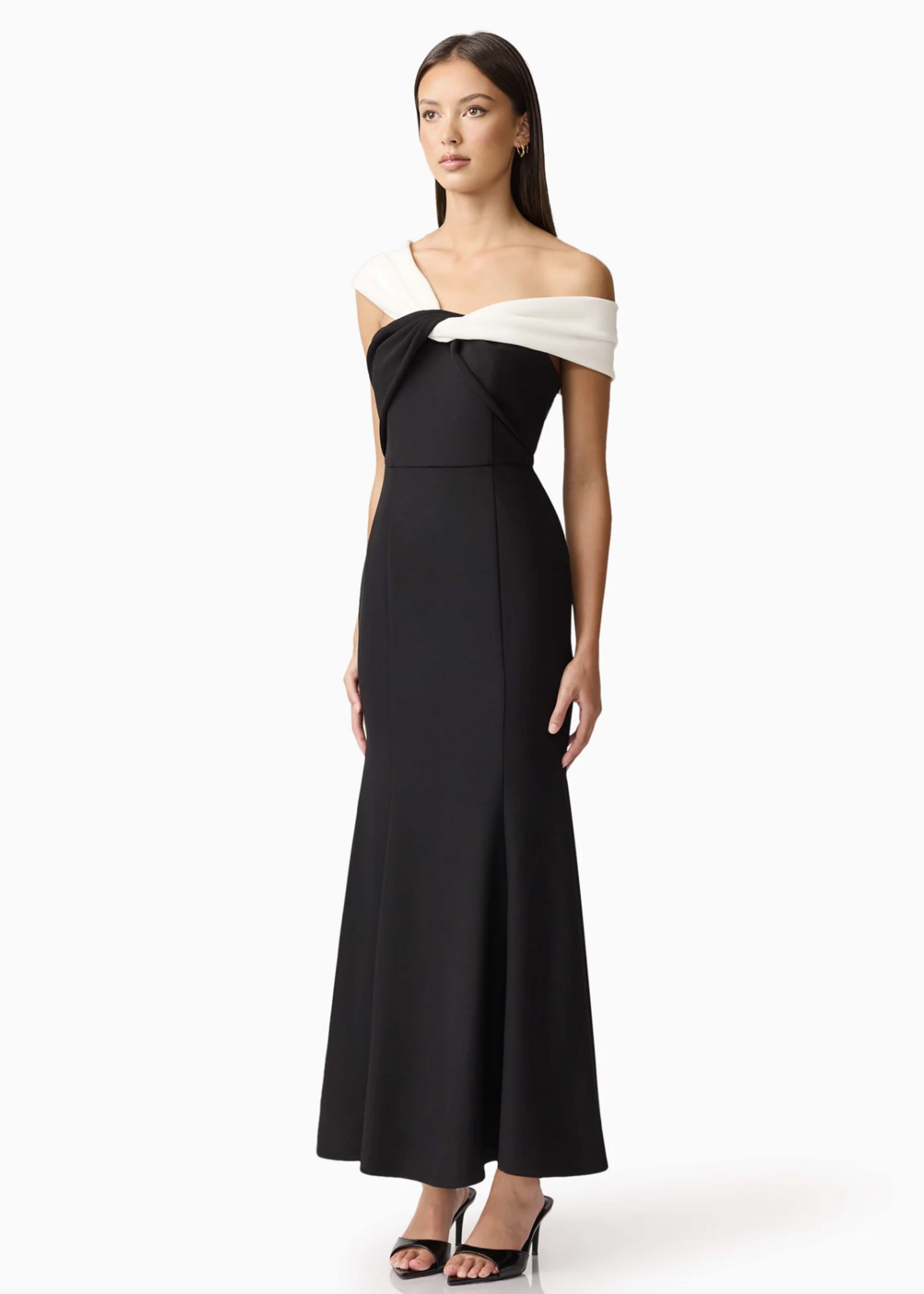 Elitaire Boutique Ruby Gown