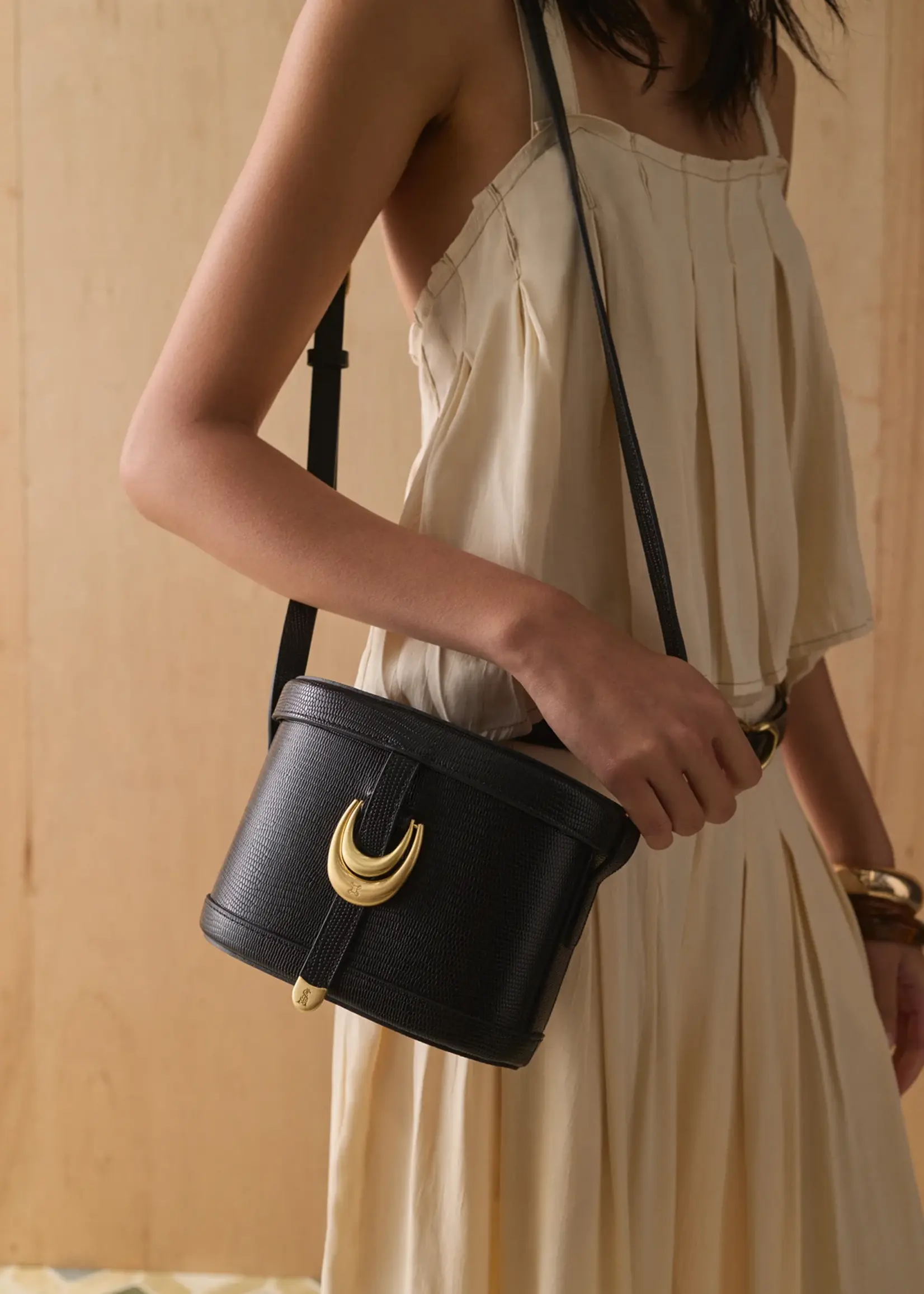 Elitaire Boutique The Upata Canteen in Black Lizard