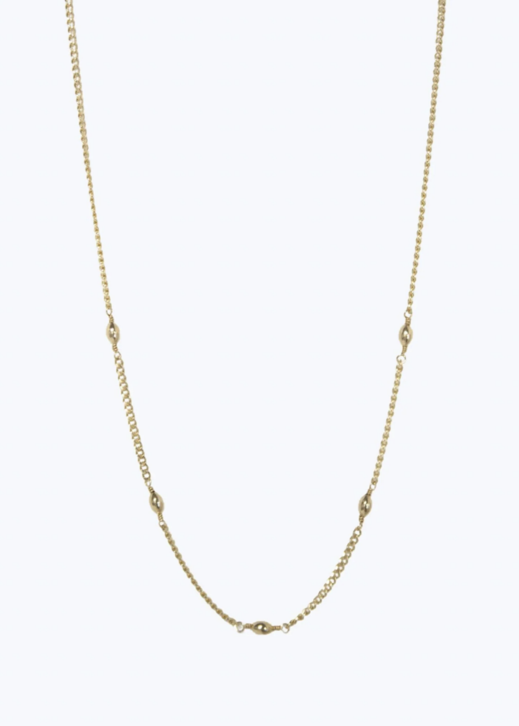 Elitaire Boutique Nora Curb Chain Necklace
