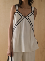 Elitaire Boutique Airlie Top in Shore