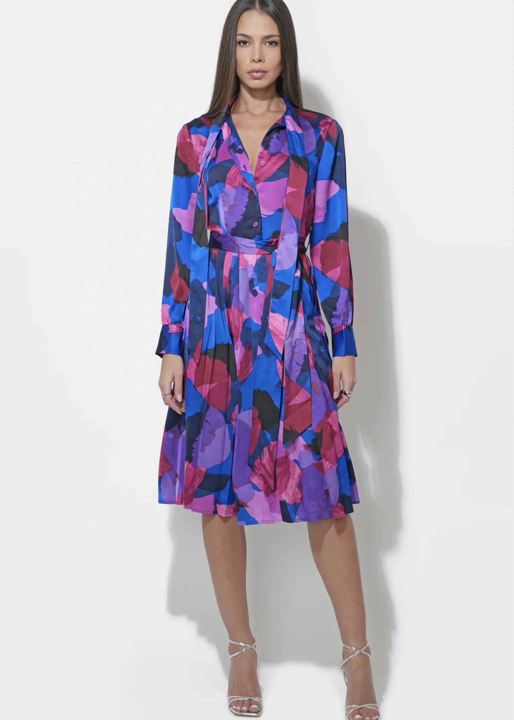 Elitaire Boutique Guinevere Midi Dress