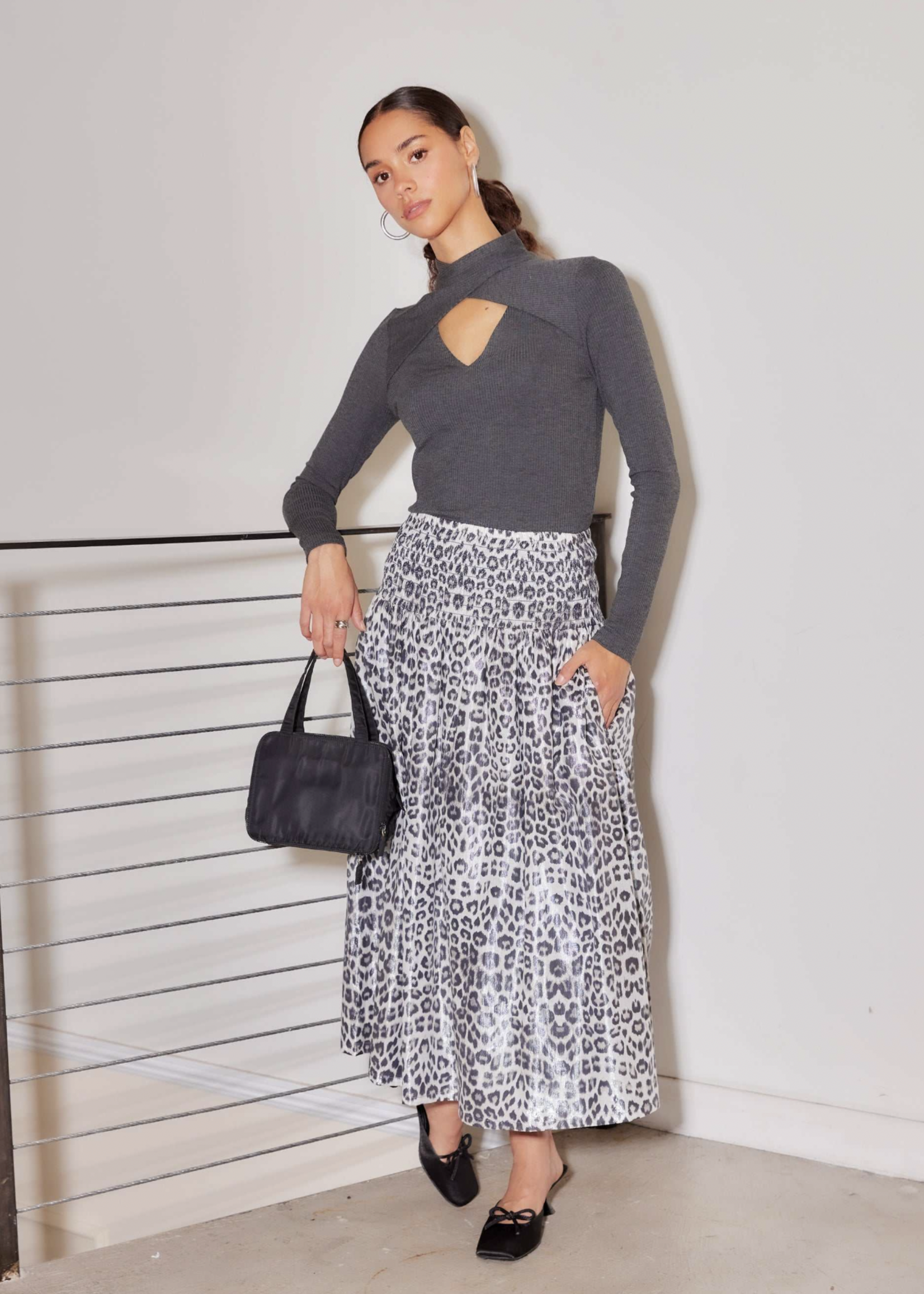 Elitaire Boutique Kari Crossover Top