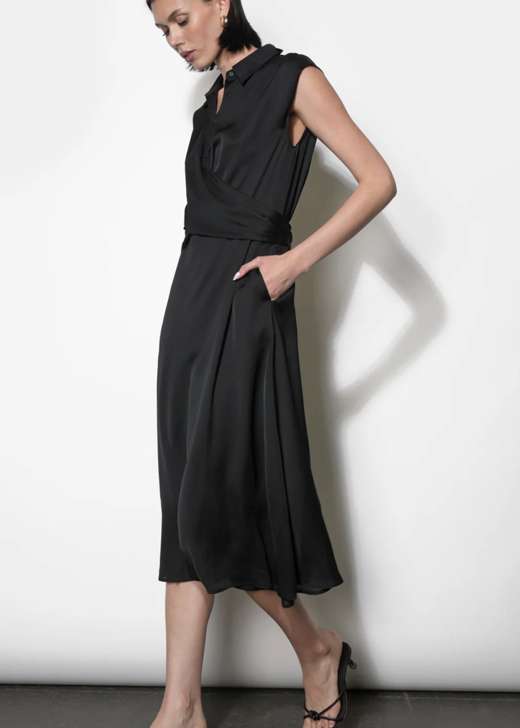 Elitaire Boutique Xena Wrap Midi Dress