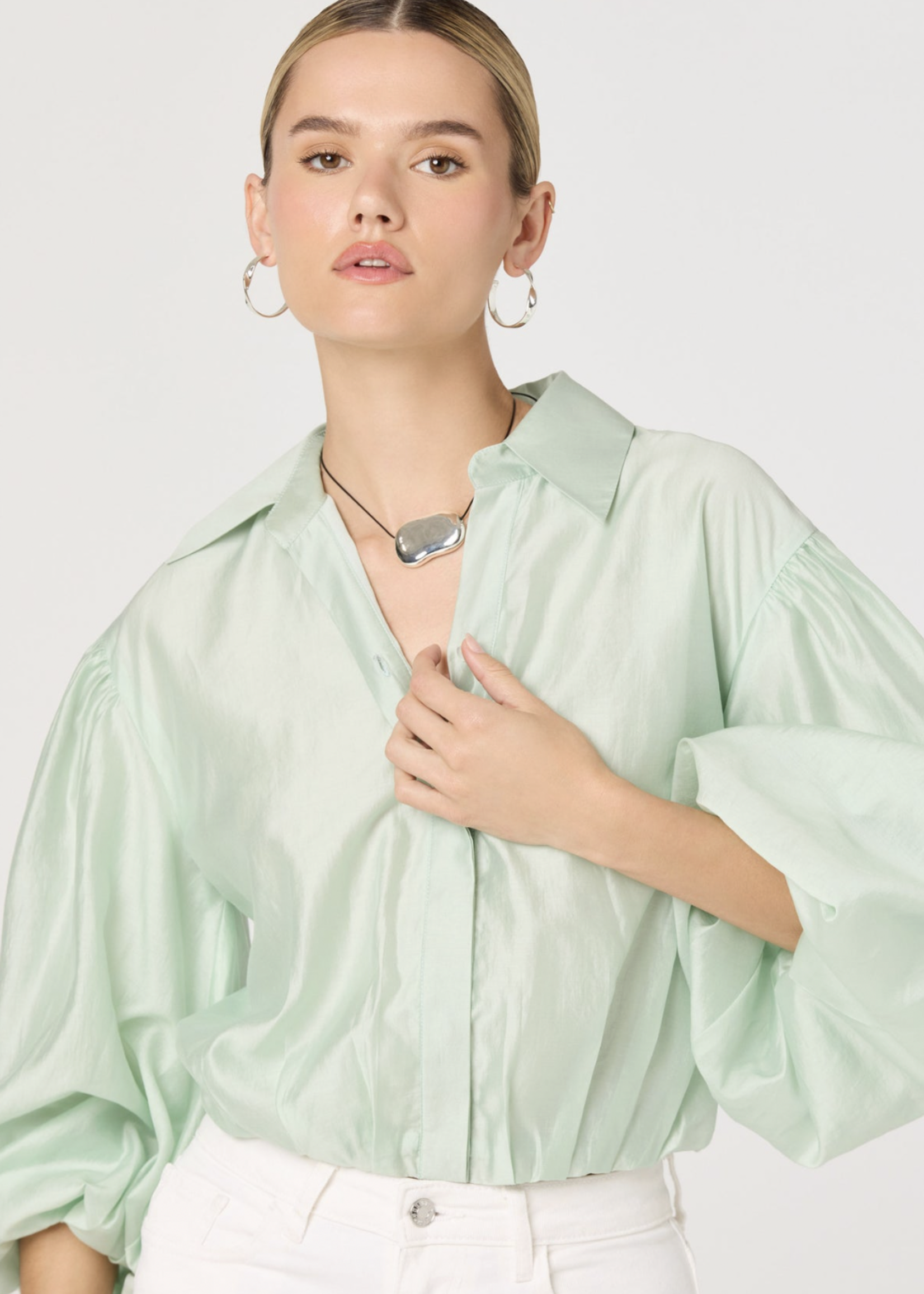 Elitaire Boutique Cordey Top in Mint