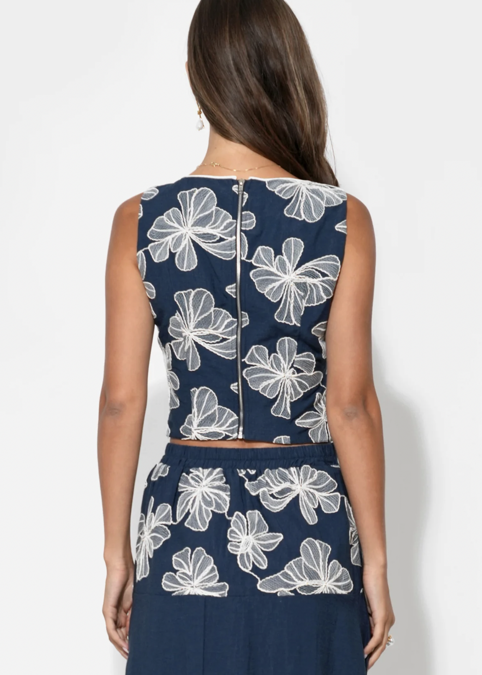 Elitaire Boutique Alani Embroidered Top