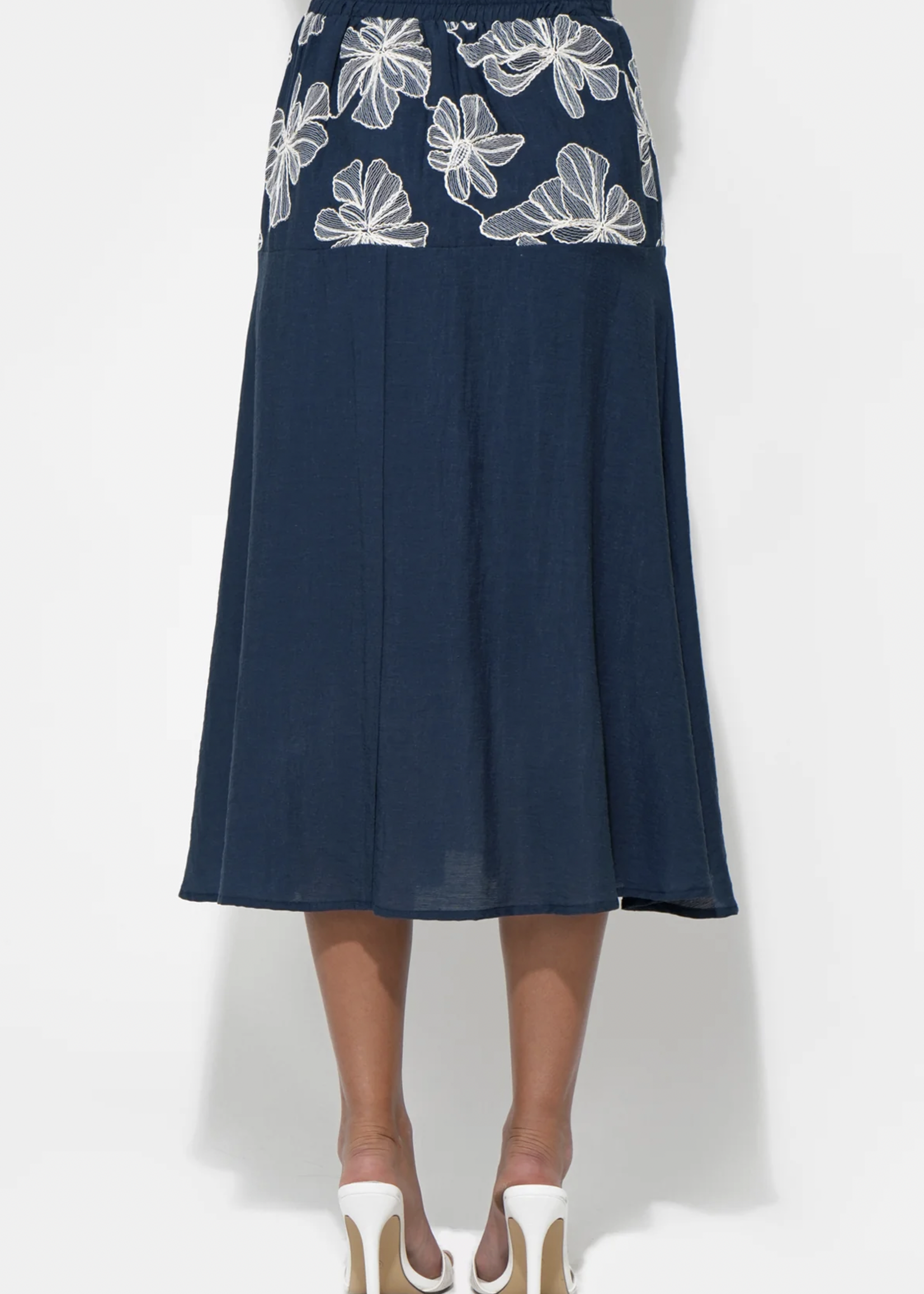 Elitaire Boutique Alani Embroidered Skirt