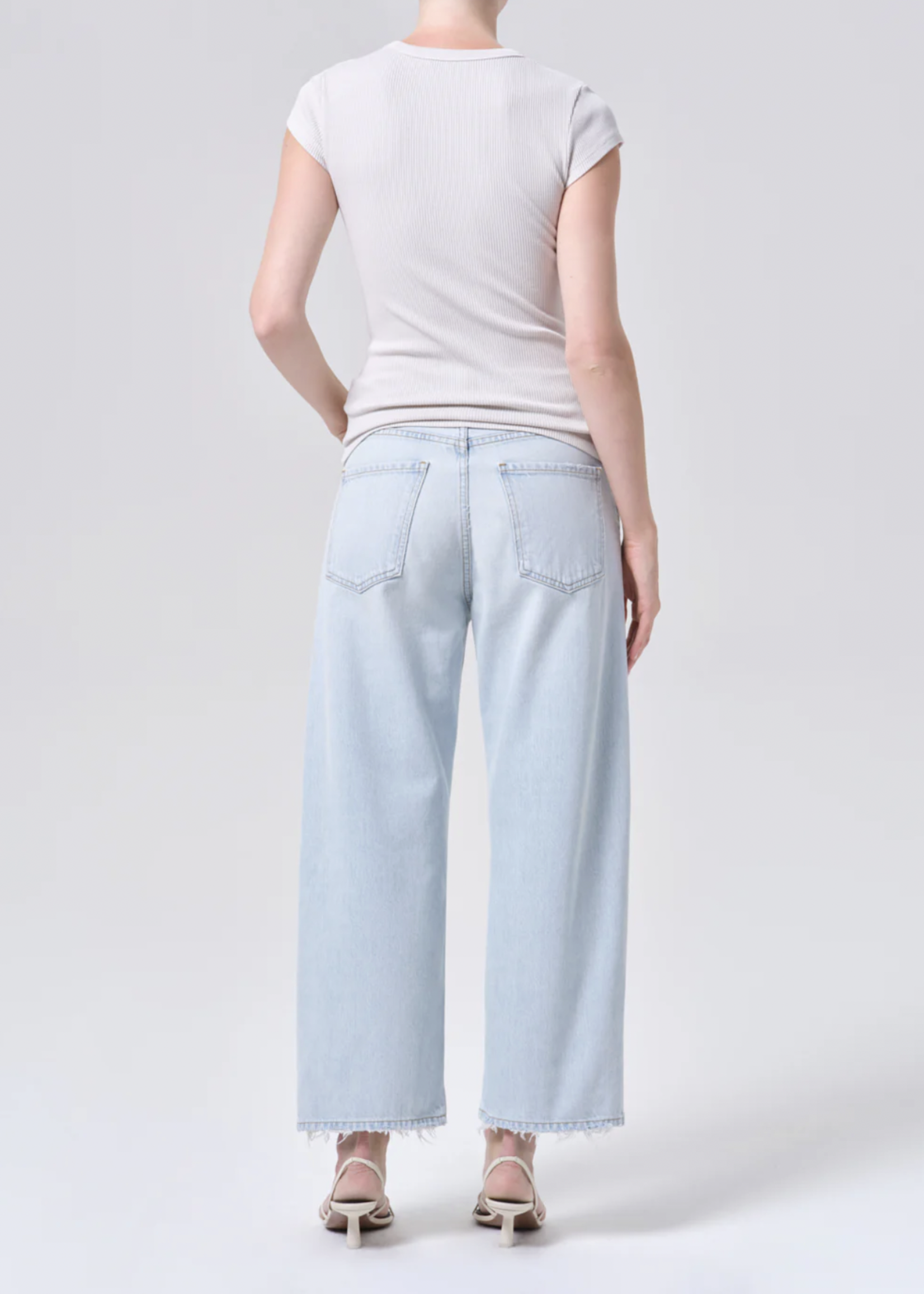 Elitaire Boutique Arc in Tangent