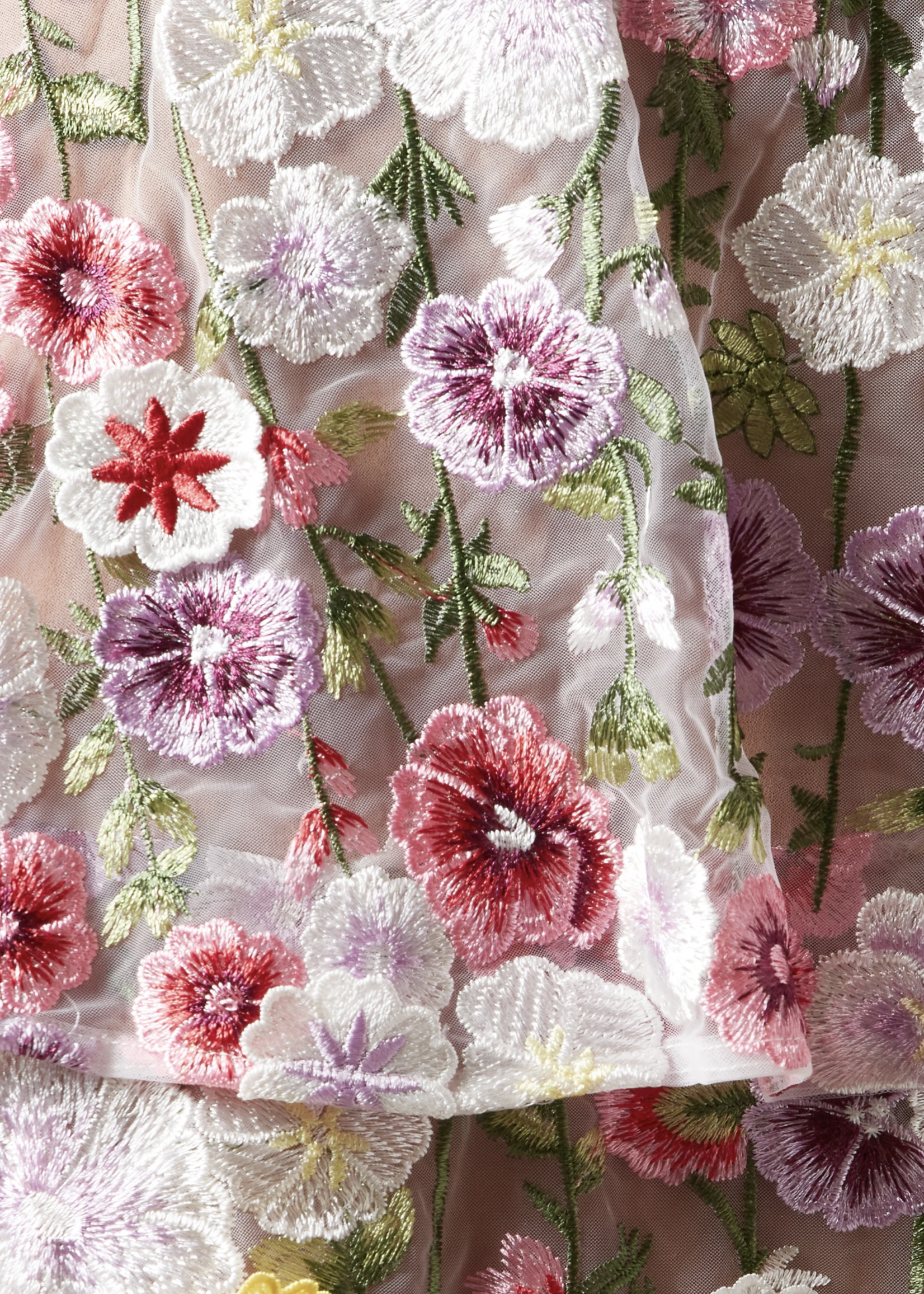 Elitaire Boutique Neve Gown