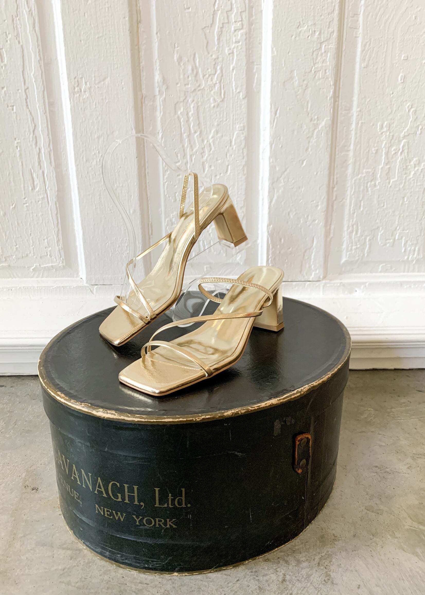 Elitaire Boutique Kasper Gold Heel