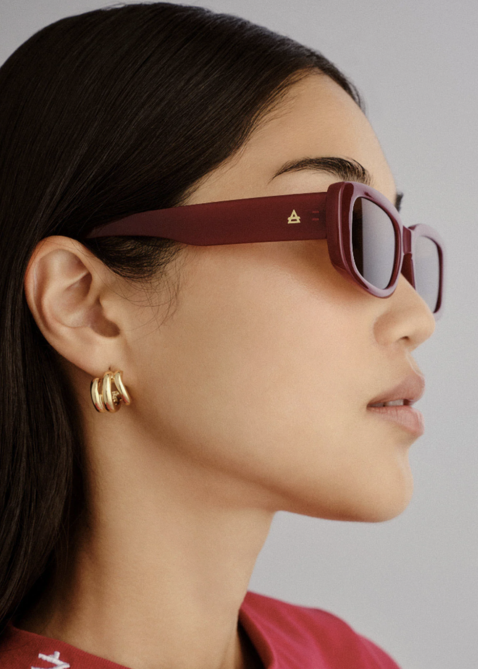 Elitaire Boutique Ceres in Burgundy