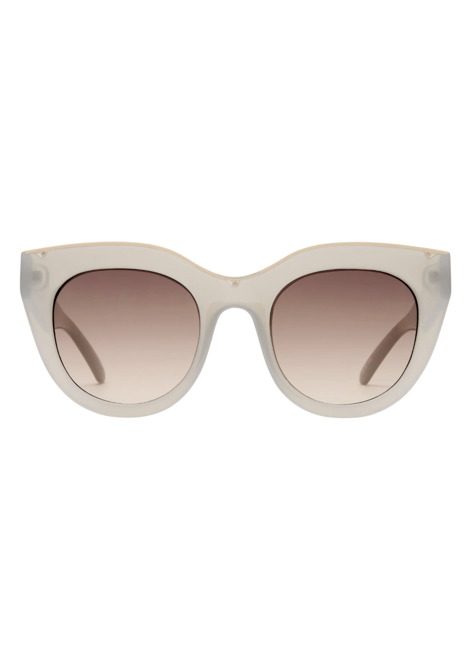 Elitaire Boutique Air Heart in Smoke