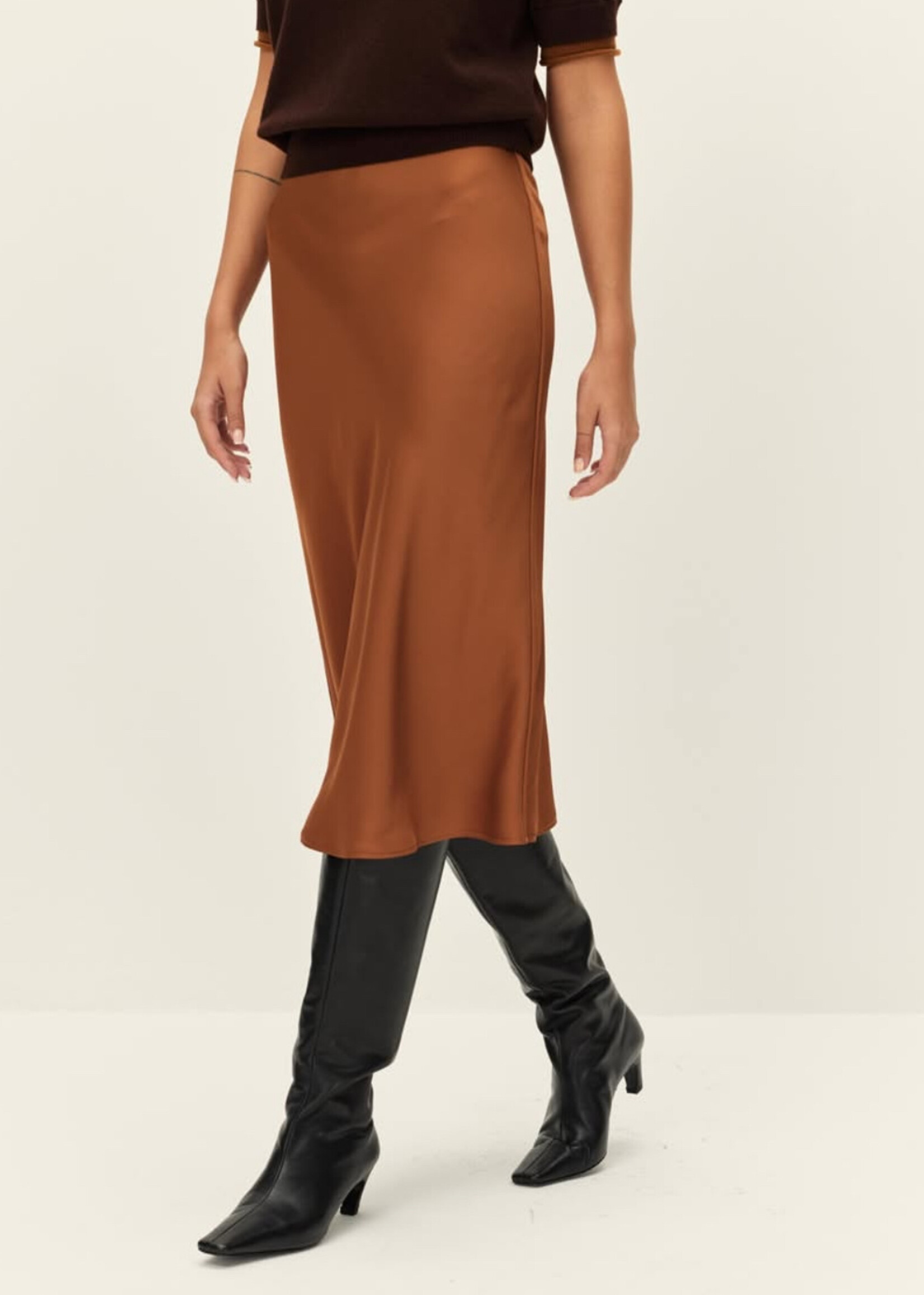 Elitaire Boutique Arden Slip Skirt