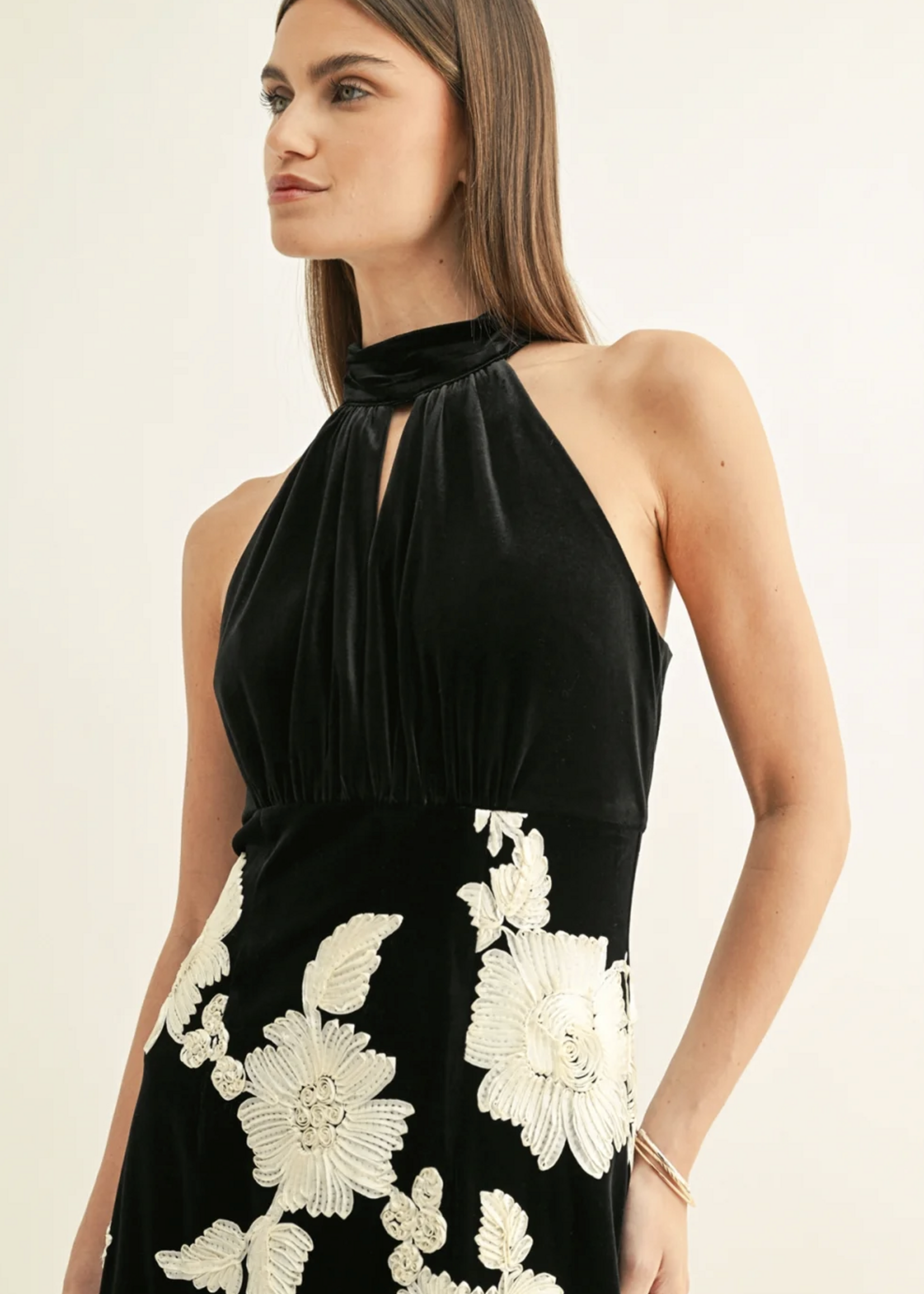 Elitaire Boutique Oaklyn Midi Dress