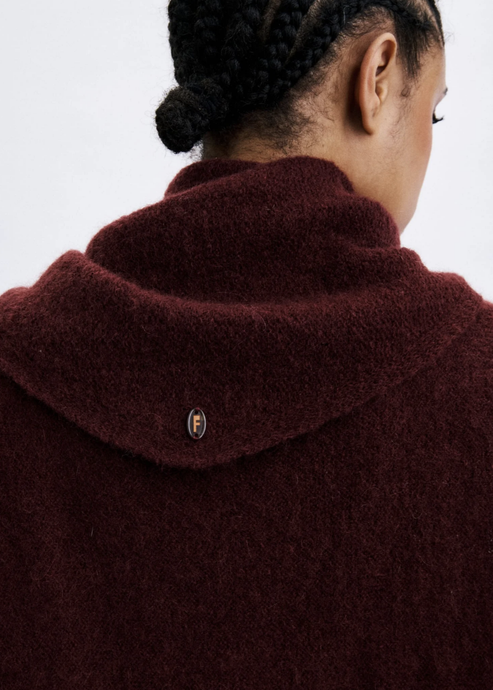 Elitaire Boutique Hiji Triangle Scarf in Maroon
