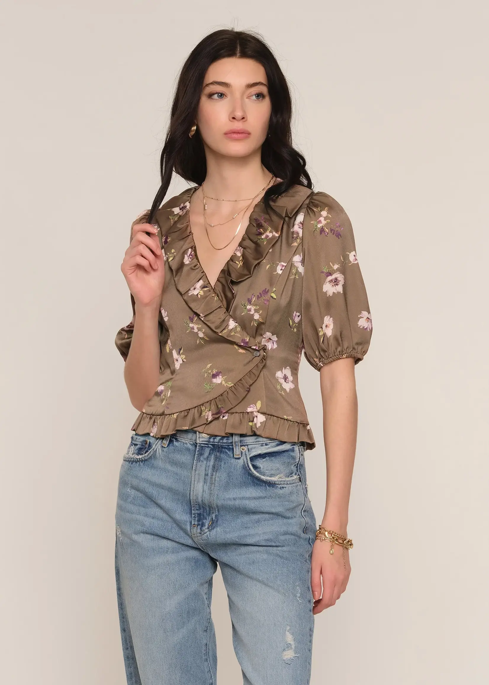 Elitaire Boutique Juneau Top