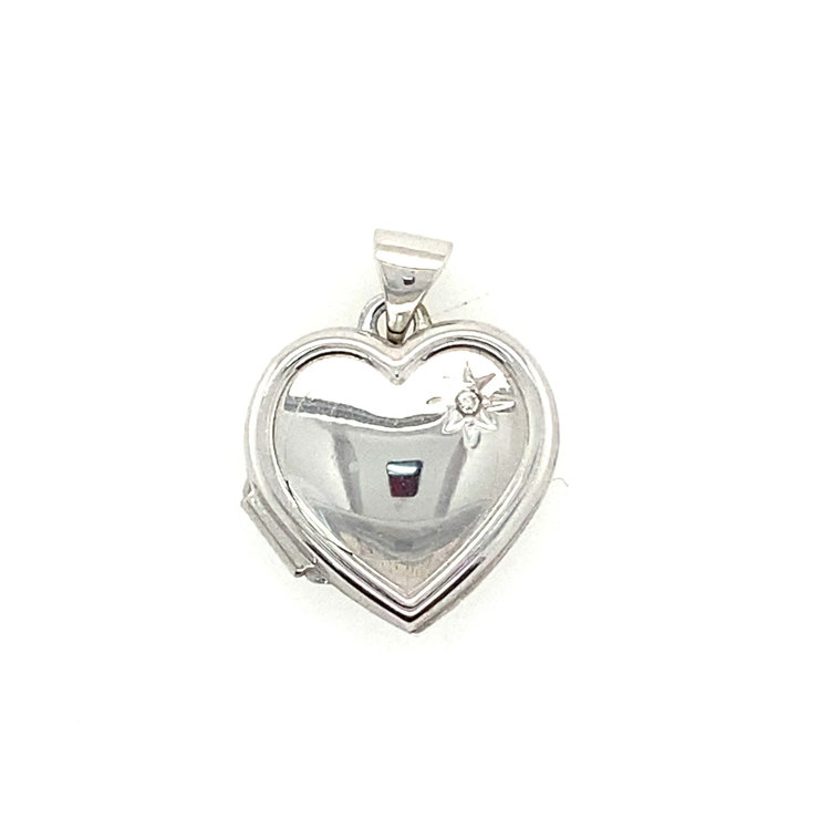 77770 14K WHITE GOLD SMALL DIAMOND HEART LOCKET