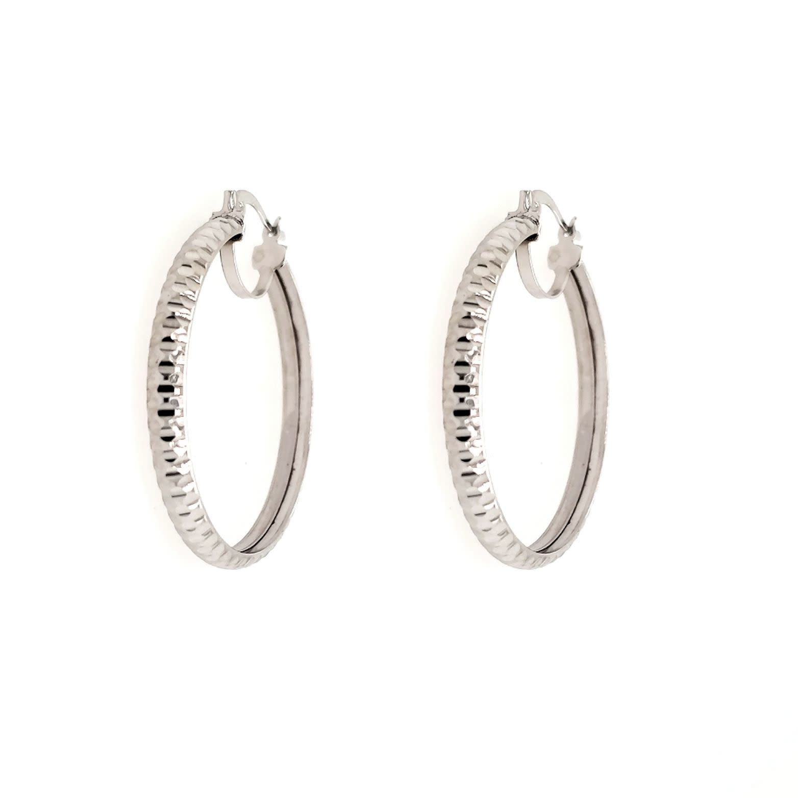 32279 14K 1.5'' WHITE GOLD LARGE STRIPED HAMMERED WITH DIAMOND CUT HOOPS